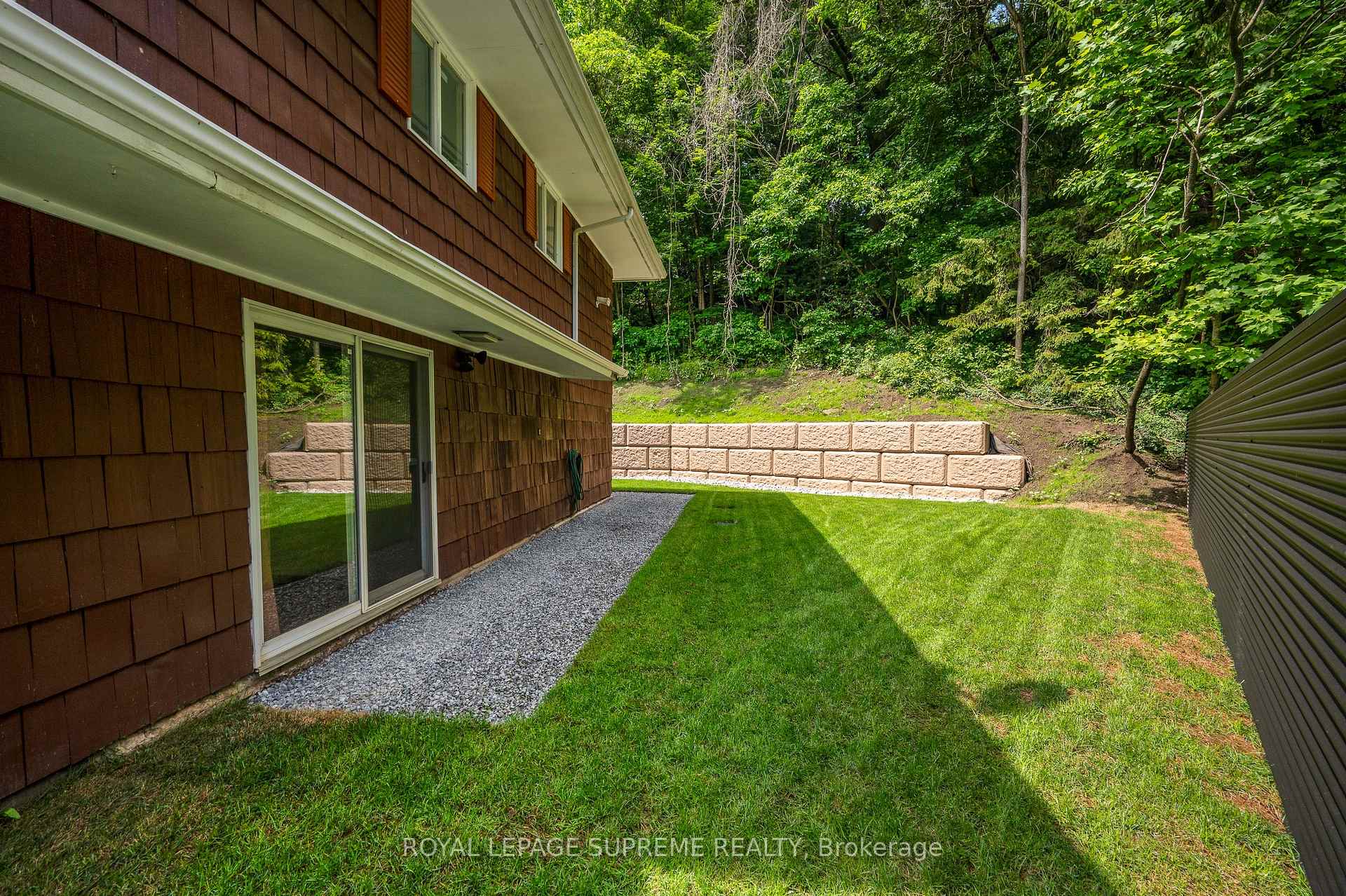 2035 Hollow Road
