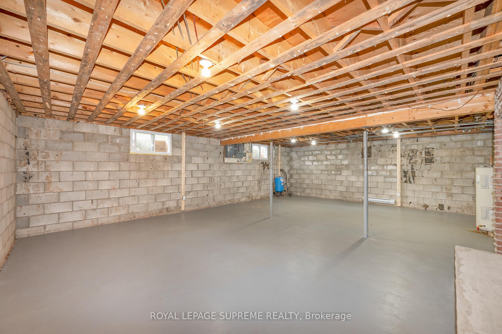 2035 Hollow Road