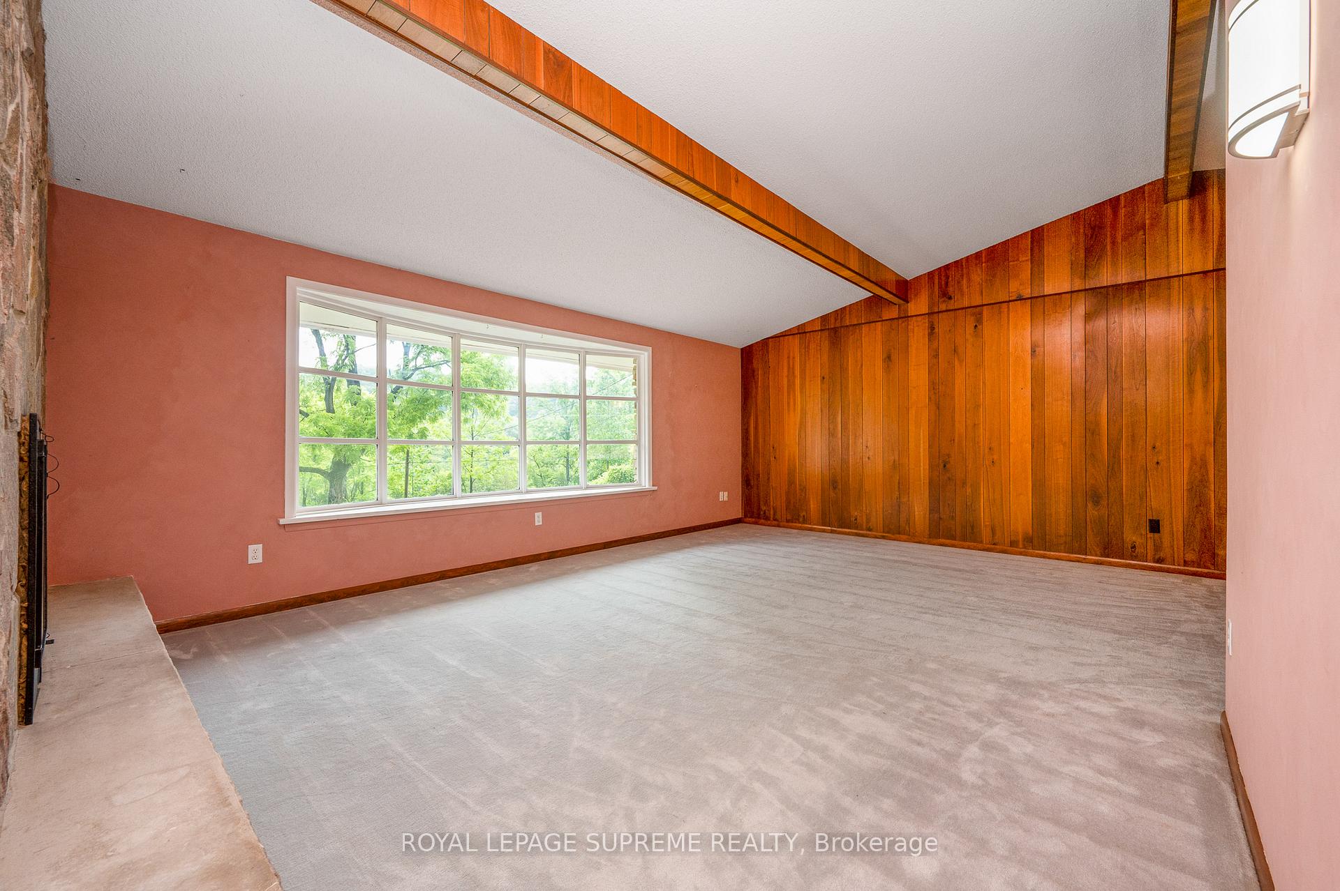 2035 Hollow Road