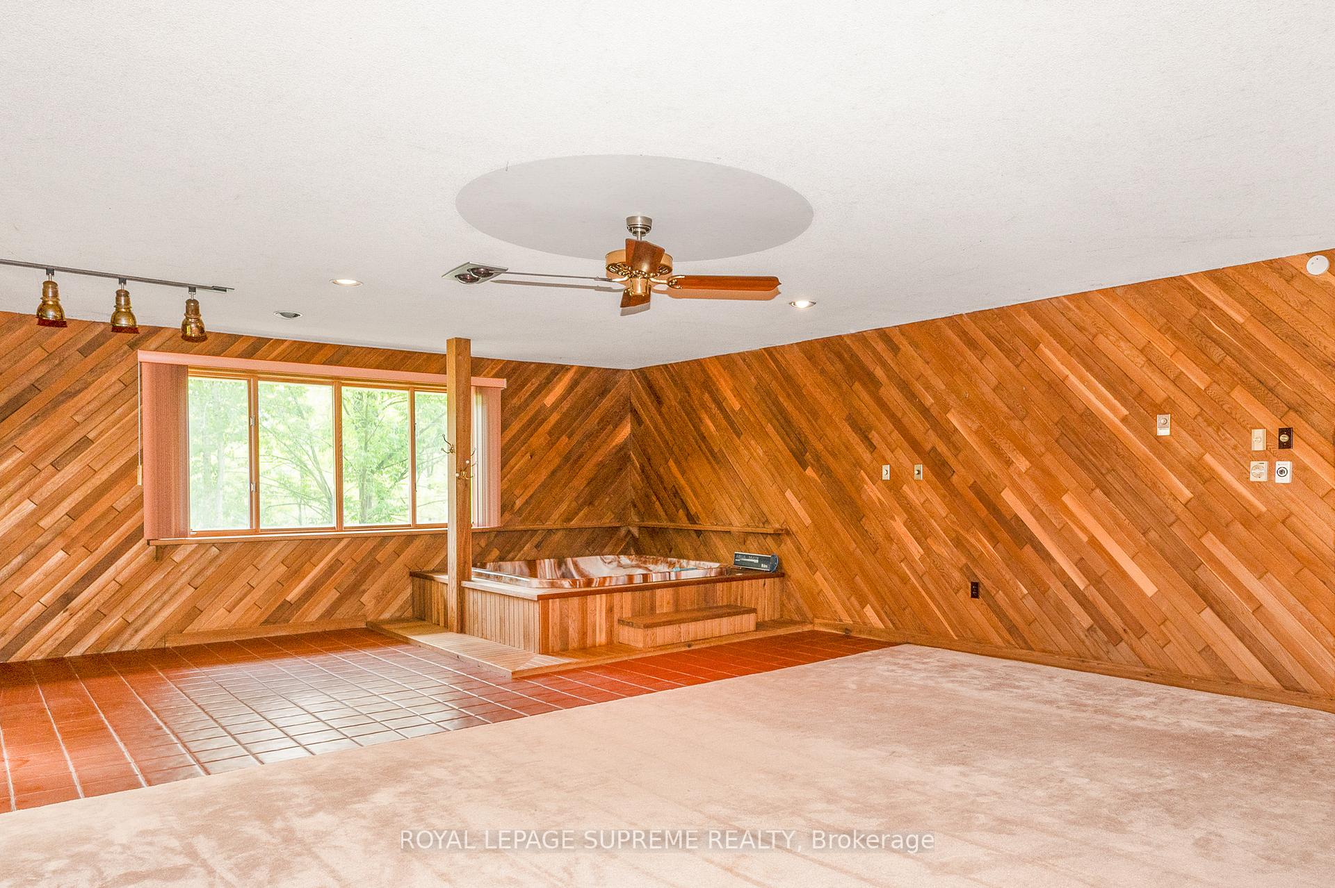 2035 Hollow Road
