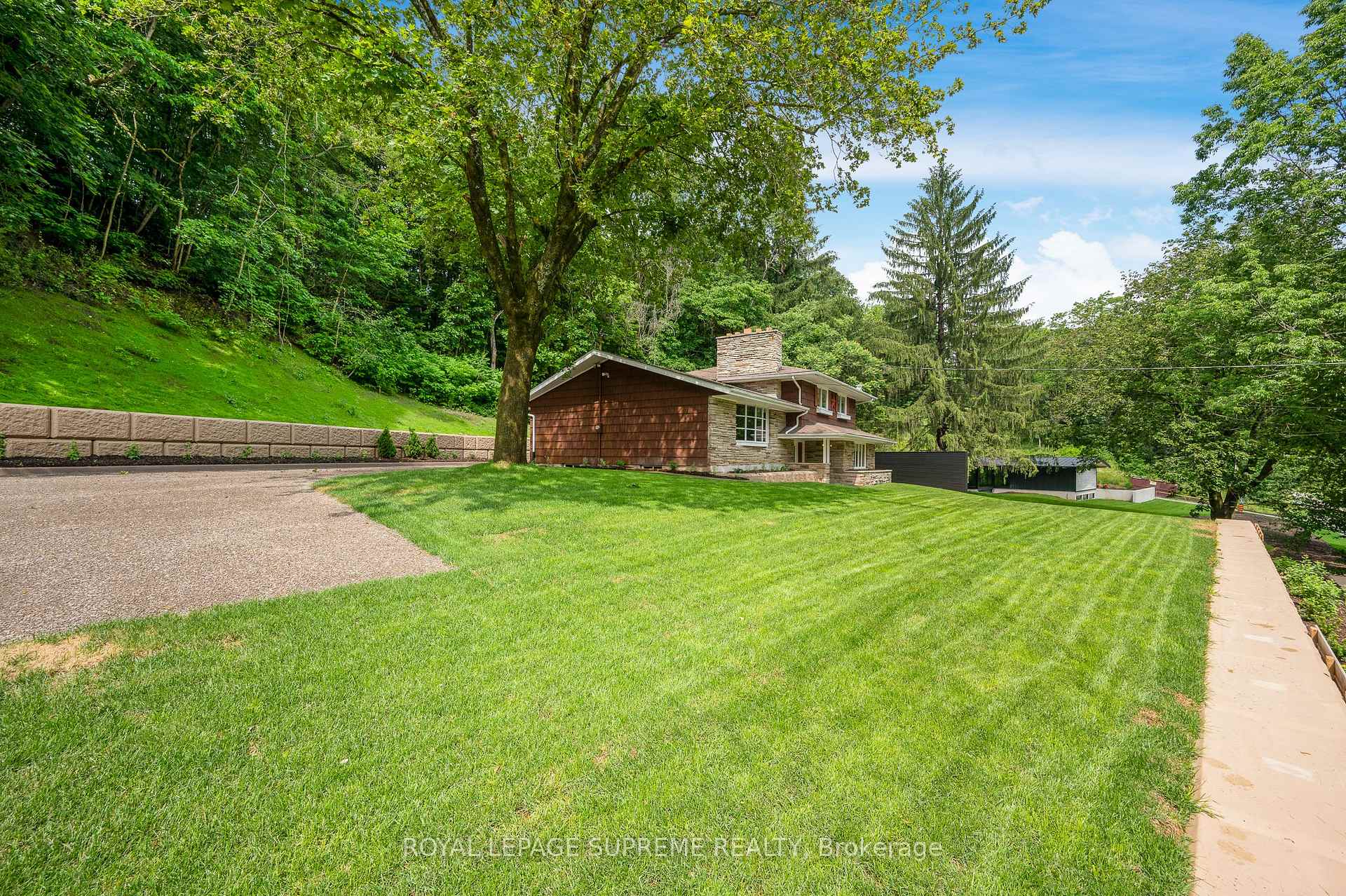2035 Hollow Road