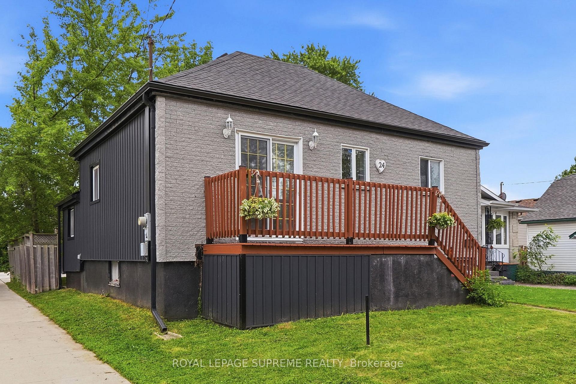 24 Alexandra Boulevard