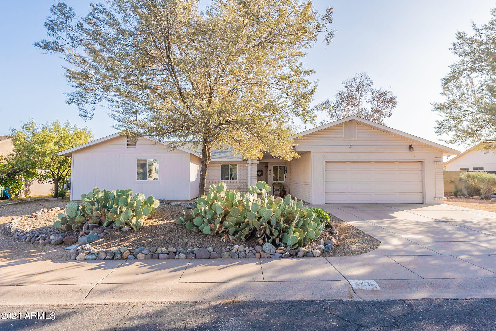 427 E Rosemonte Drive