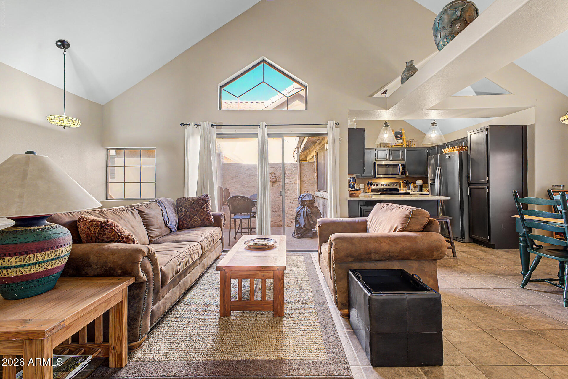 1001 N PASADENA 101