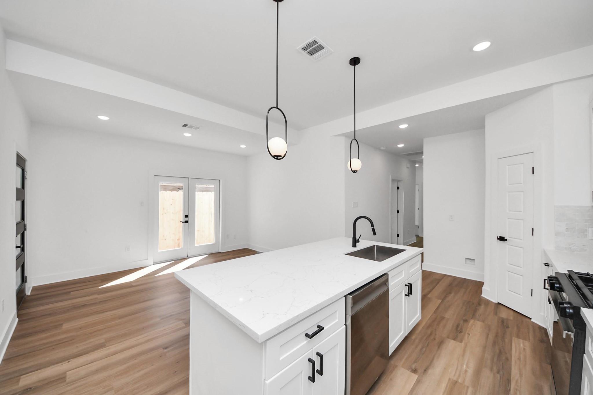 8106 Locksley Street