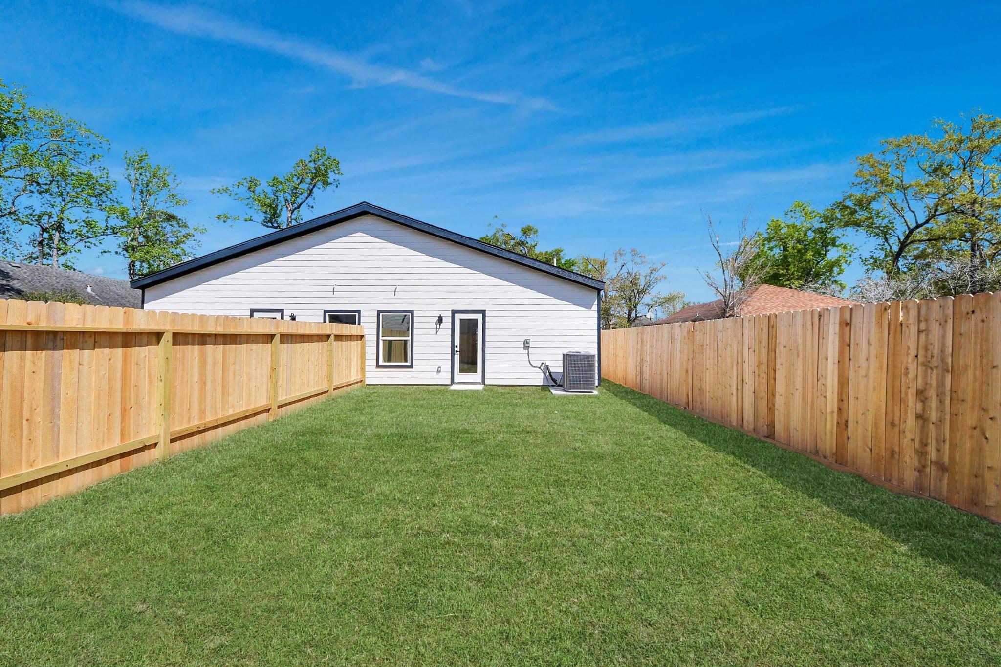 8106 Locksley Street