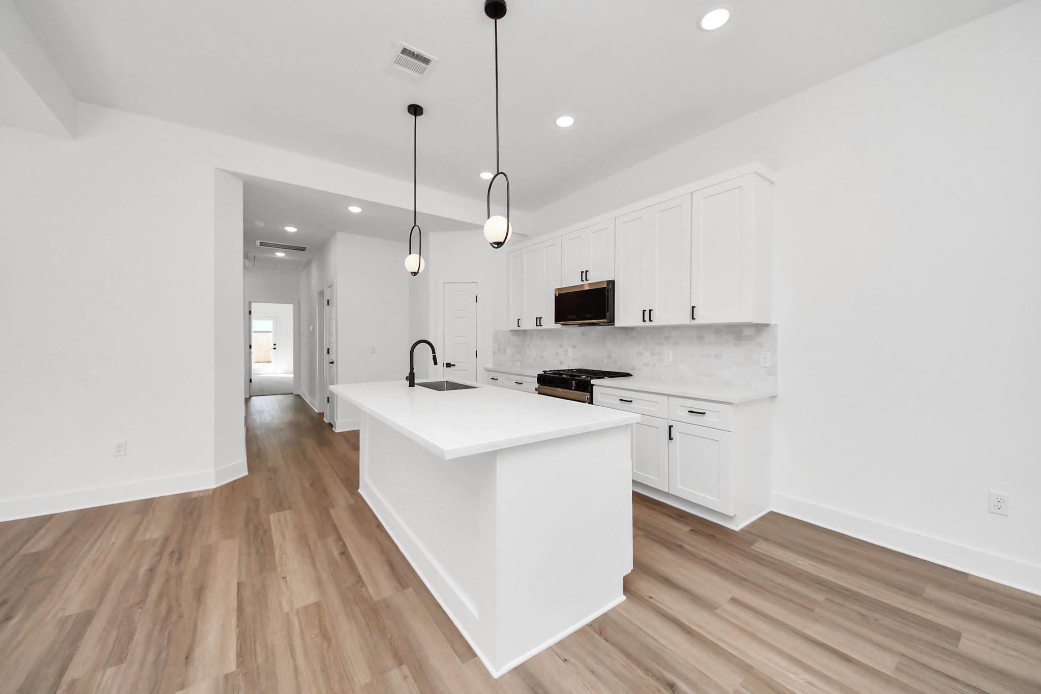 8106 Locksley Street