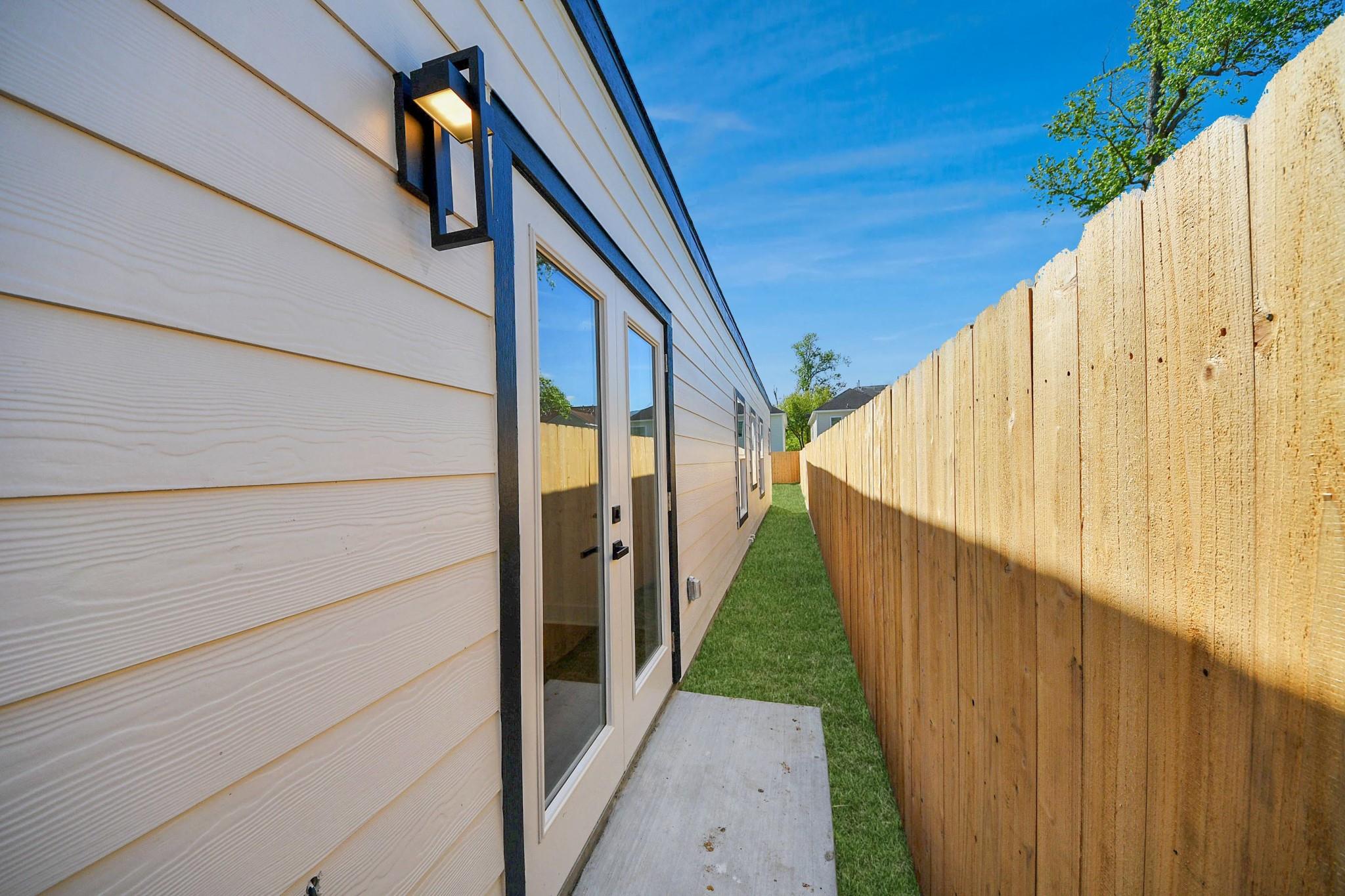 8106 Locksley Street