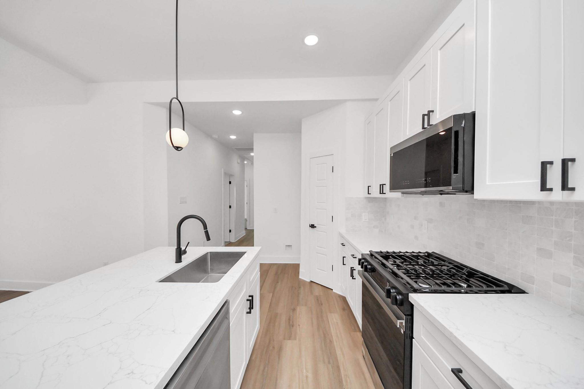 8106 Locksley Street