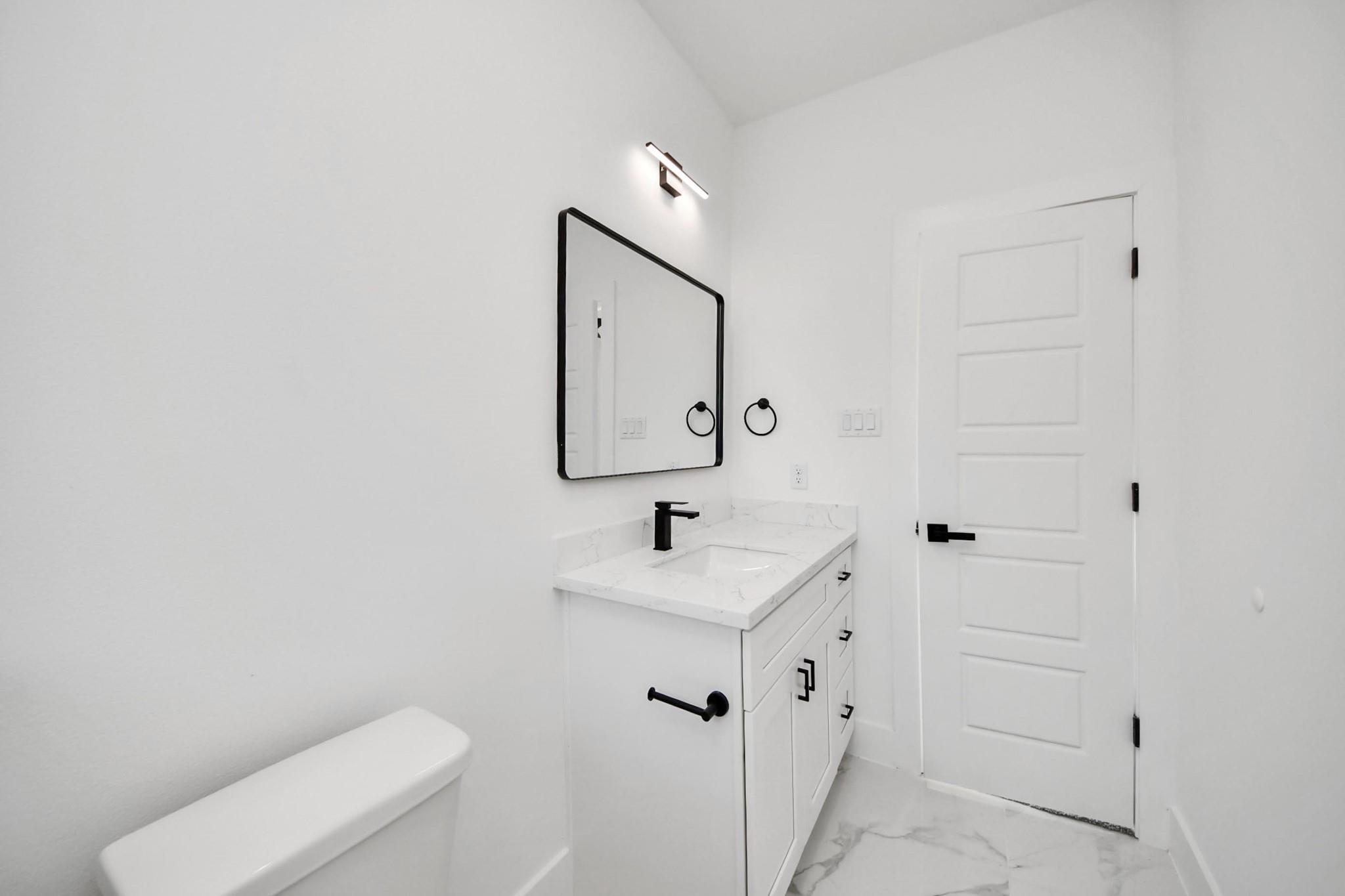 8106 Locksley Street