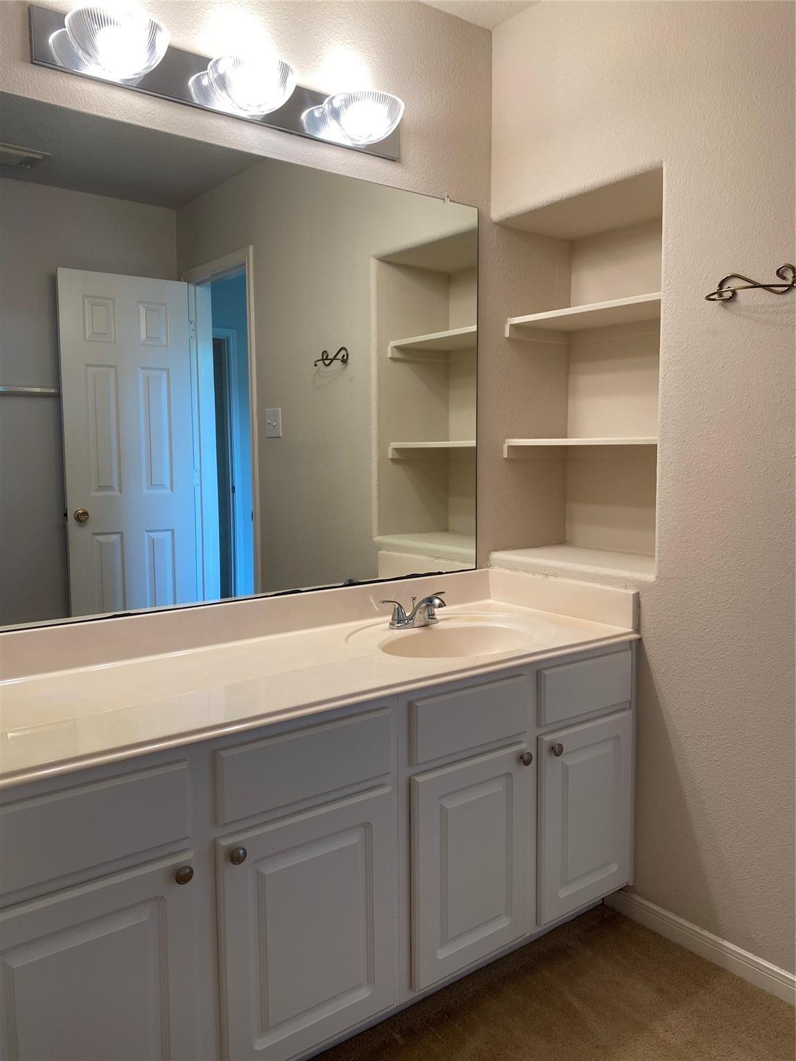 19439 Juniper Vale Circle