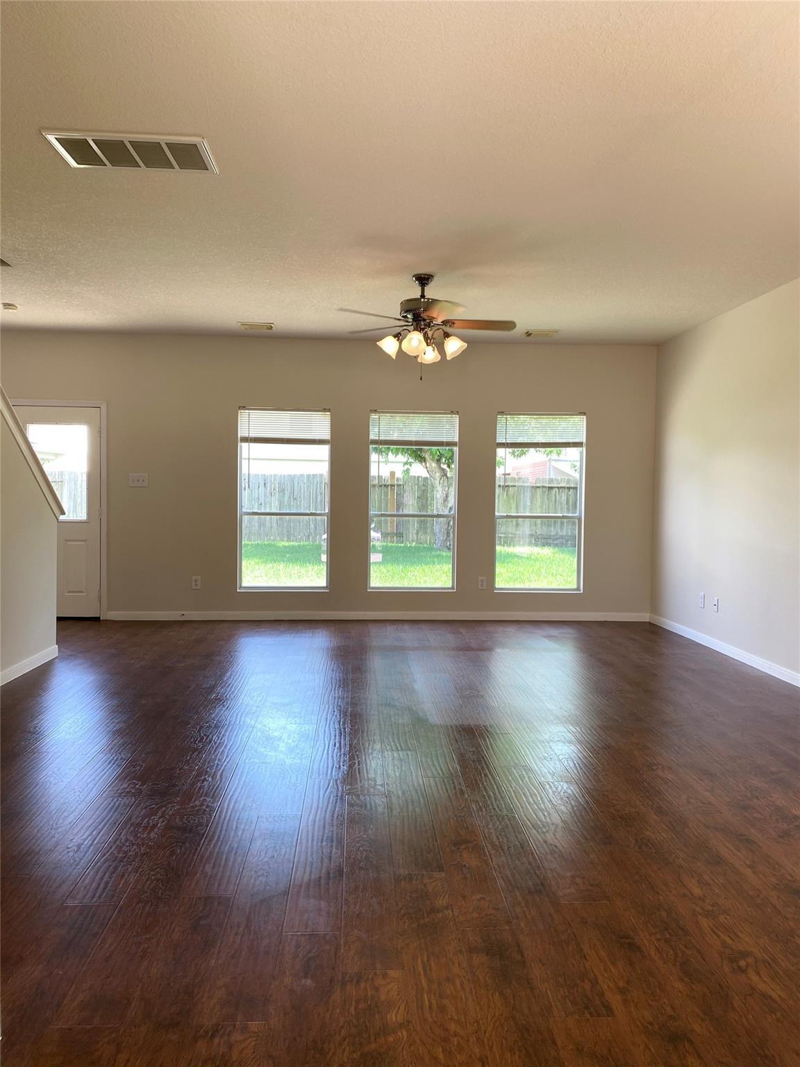19439 Juniper Vale Circle