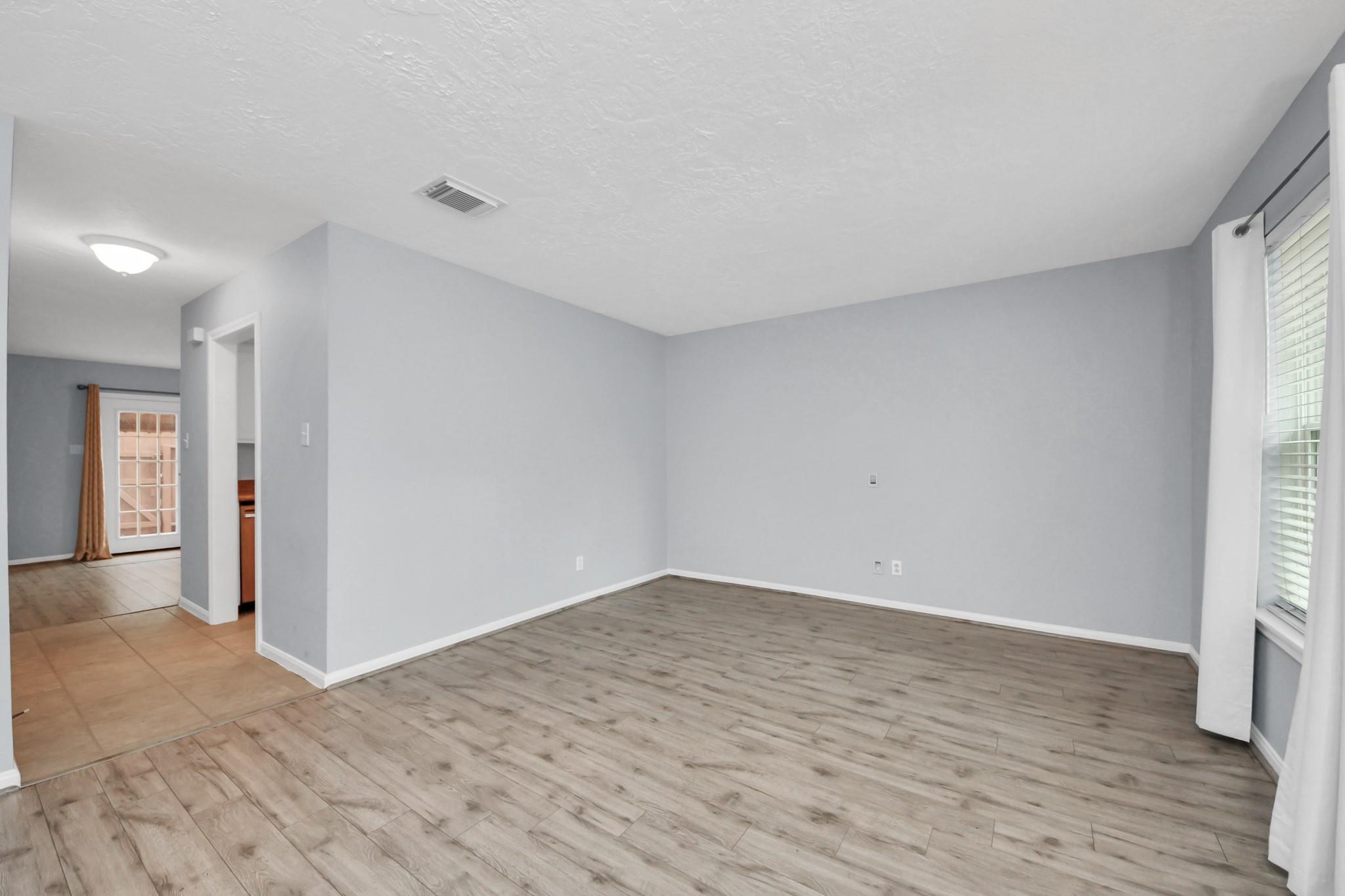 10654 Hazelhurst Drive # 28