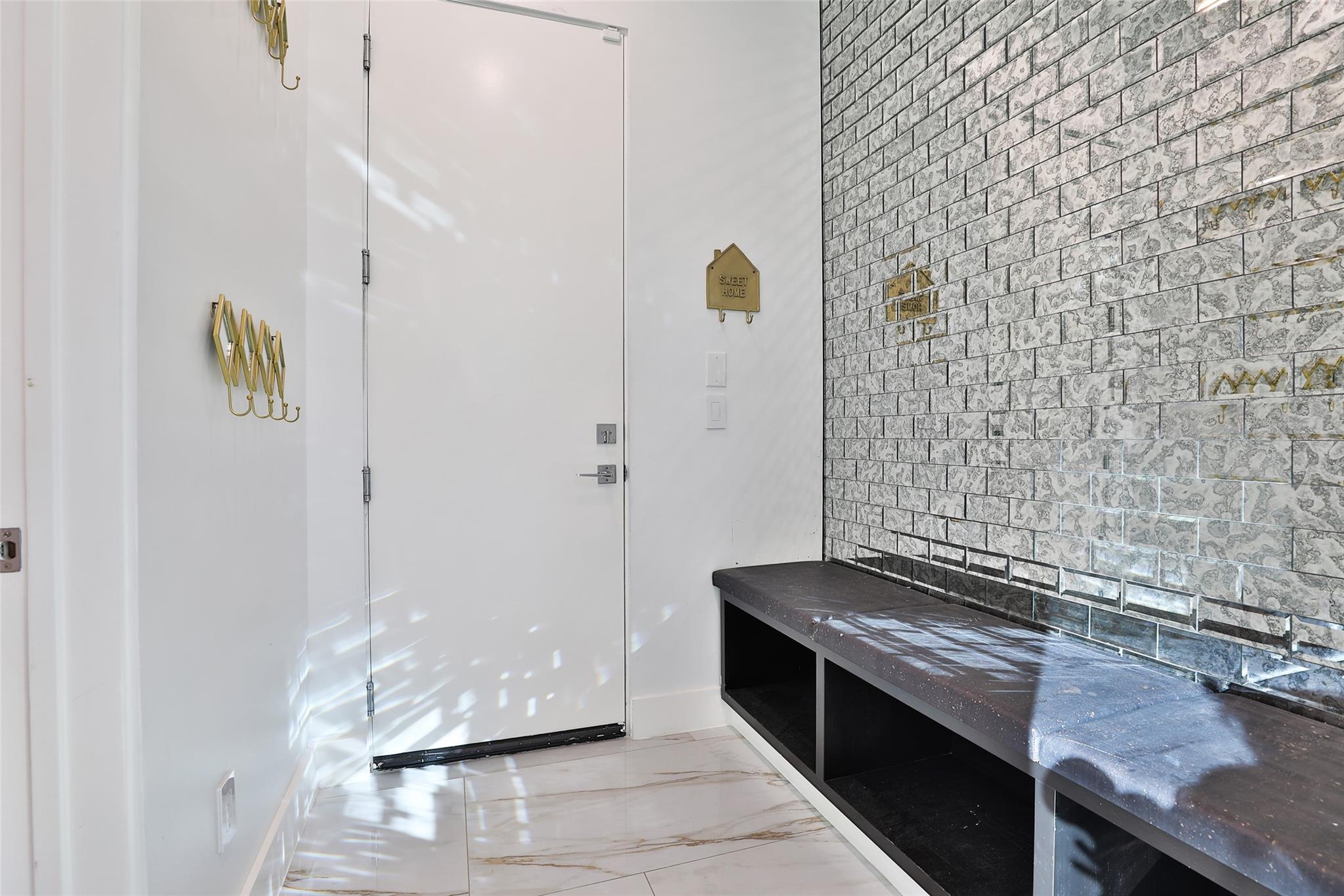 11905 Barryknoll Lane