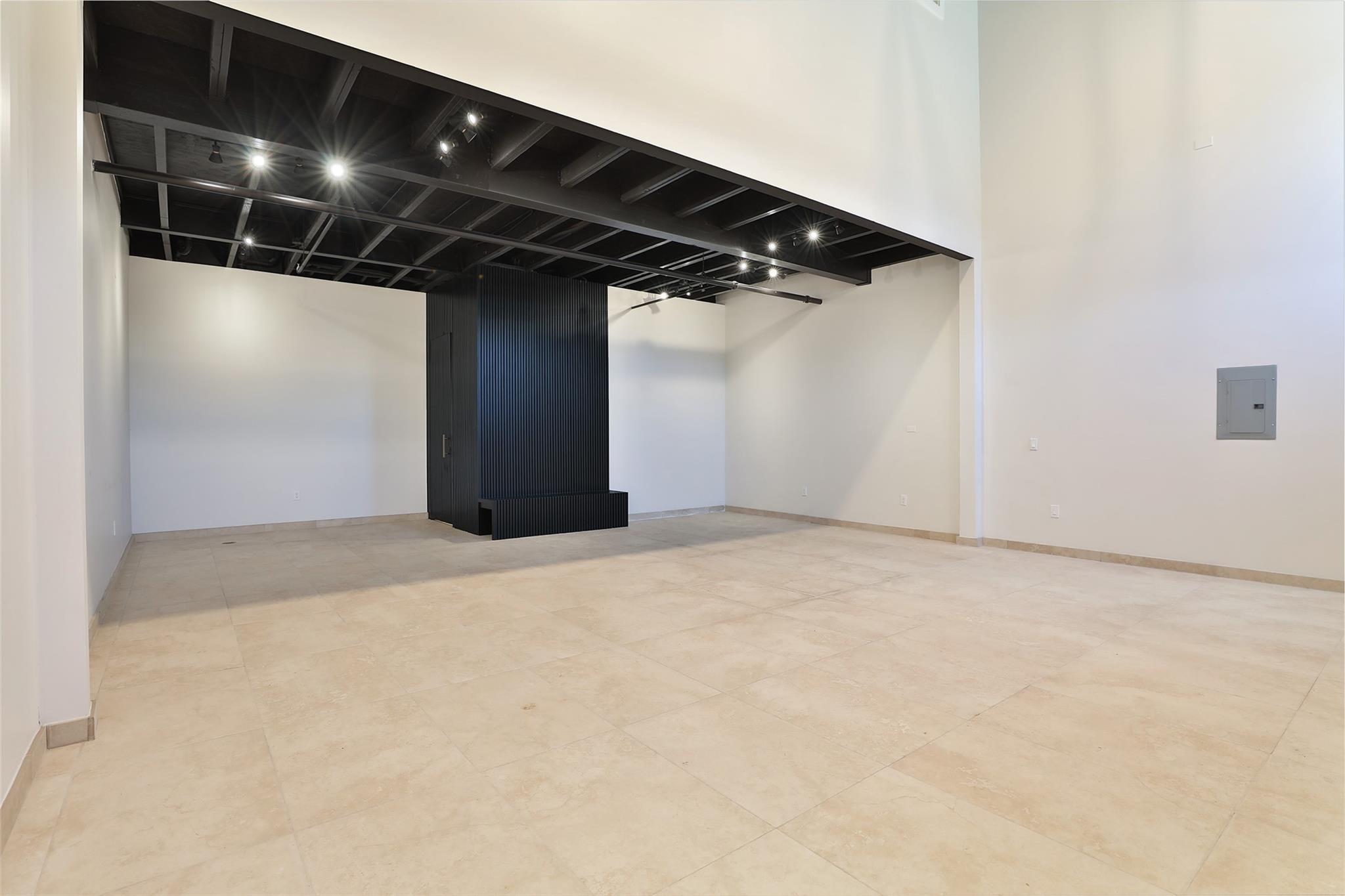 1435 Fm 1463 Road # F7
