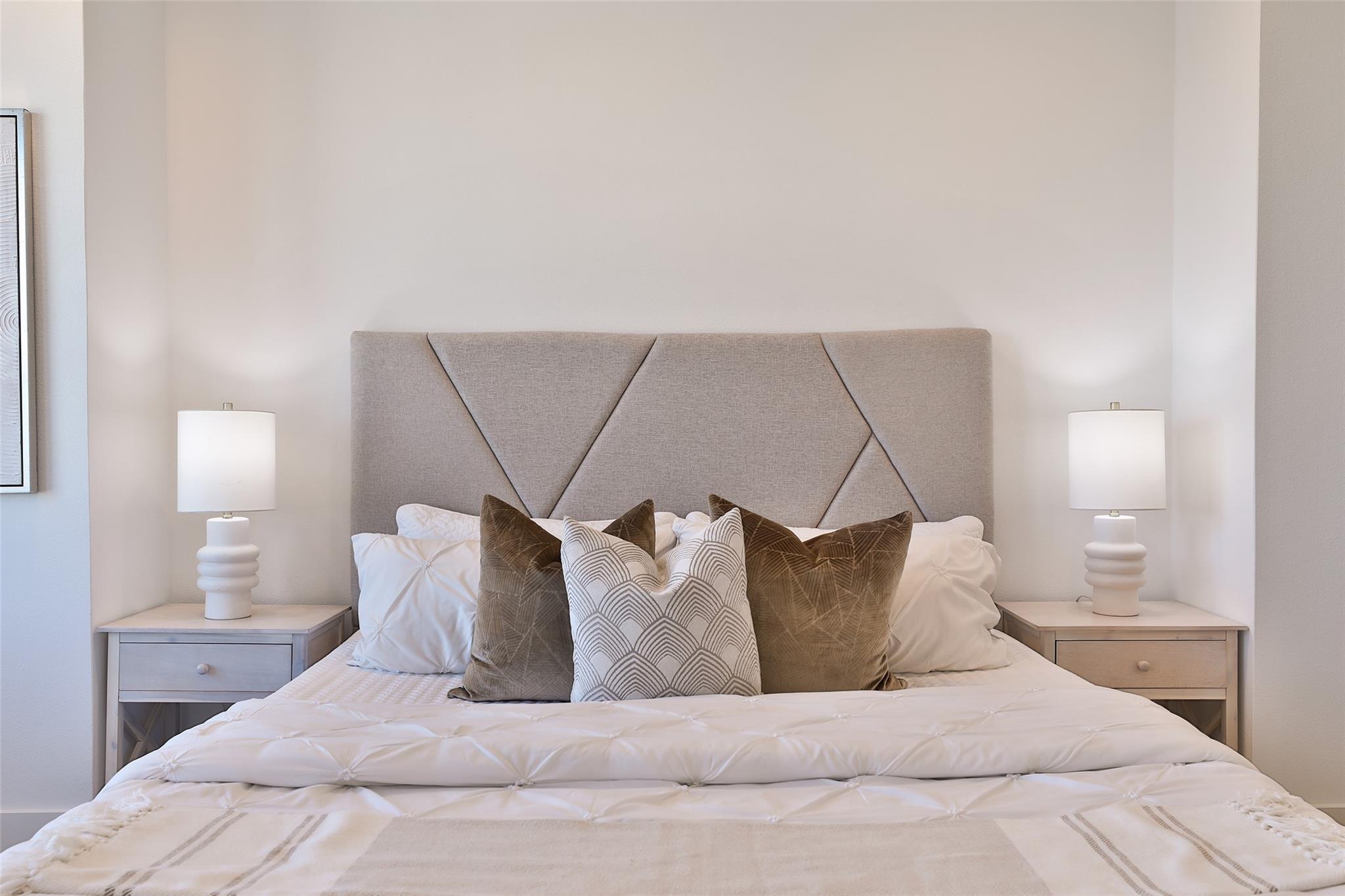 1018 W 15th 1/2 Street # B