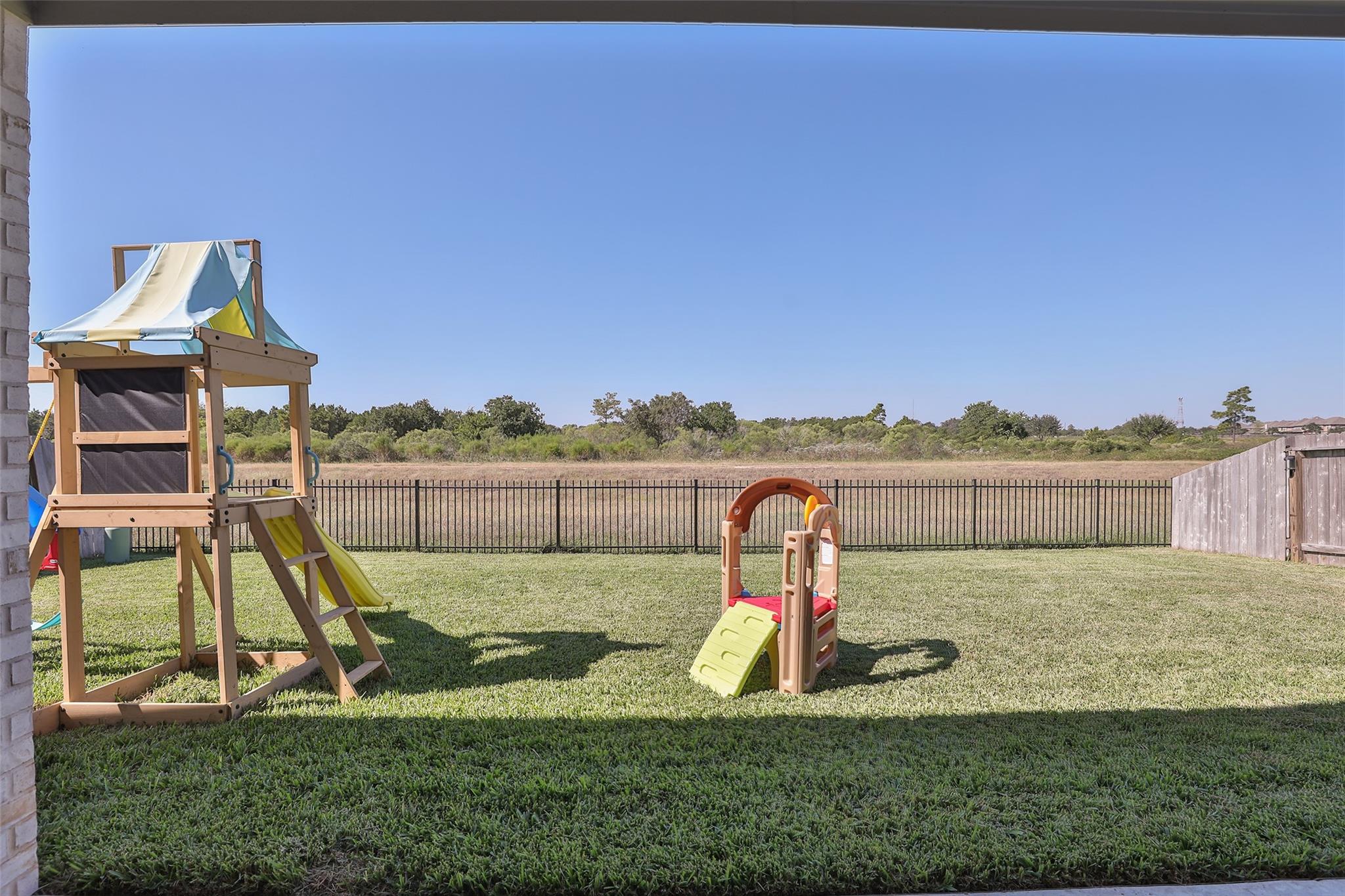 2527 Velvet Woods Lane