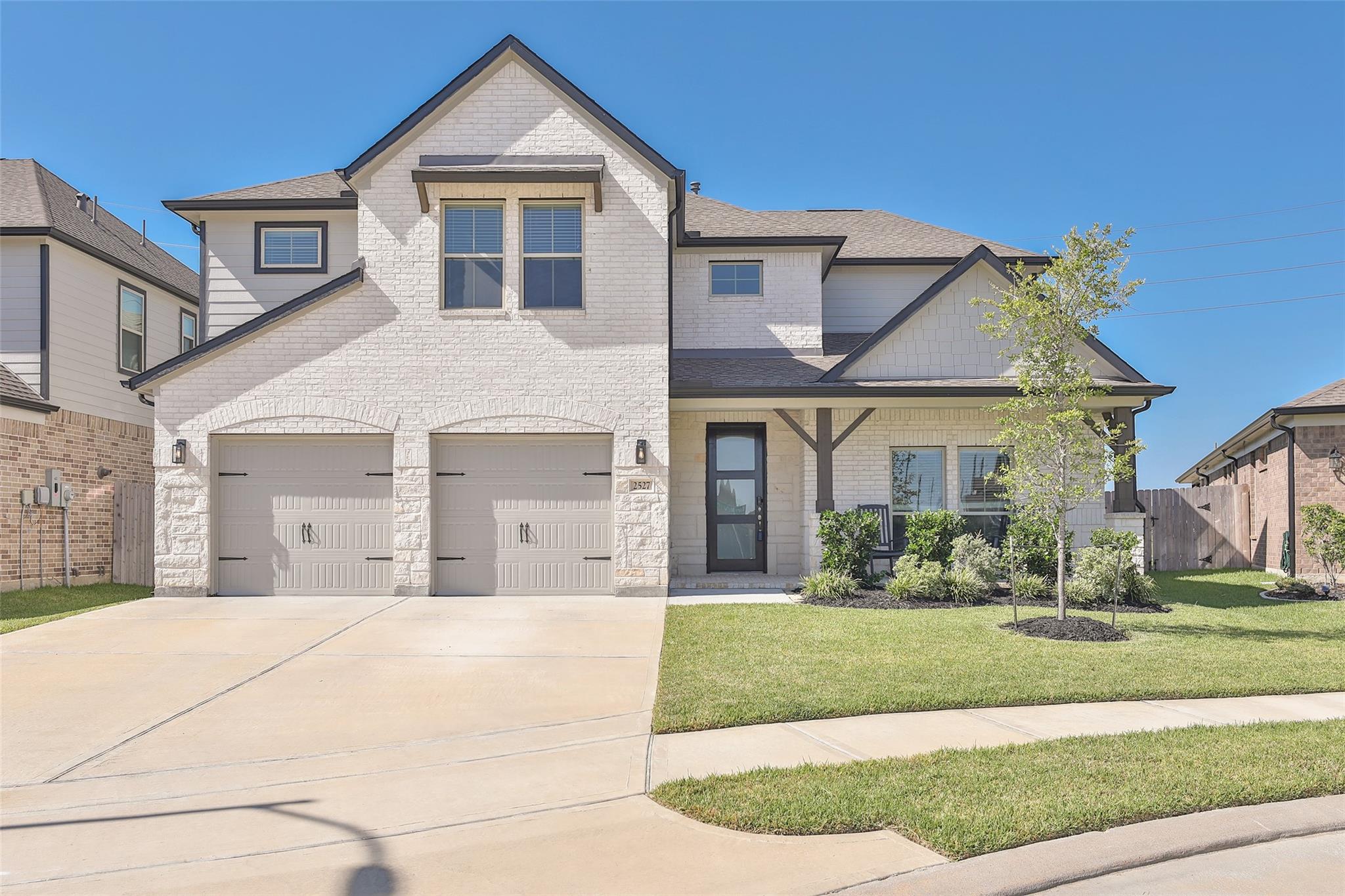 2527 Velvet Woods Lane