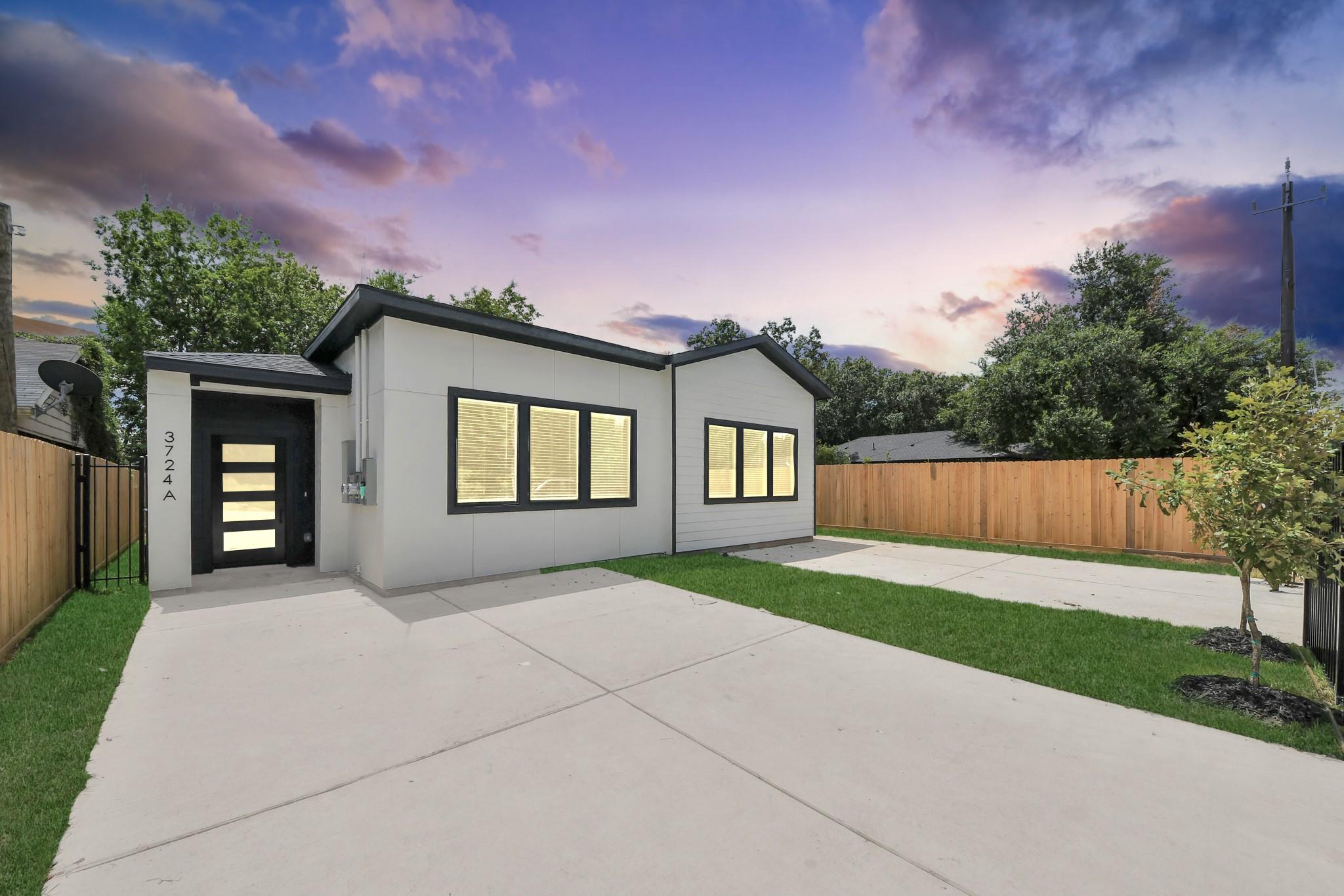 3724 Rebecca Street