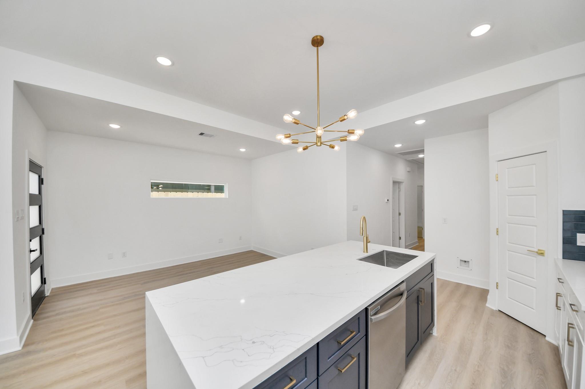 3724 Rebecca Street