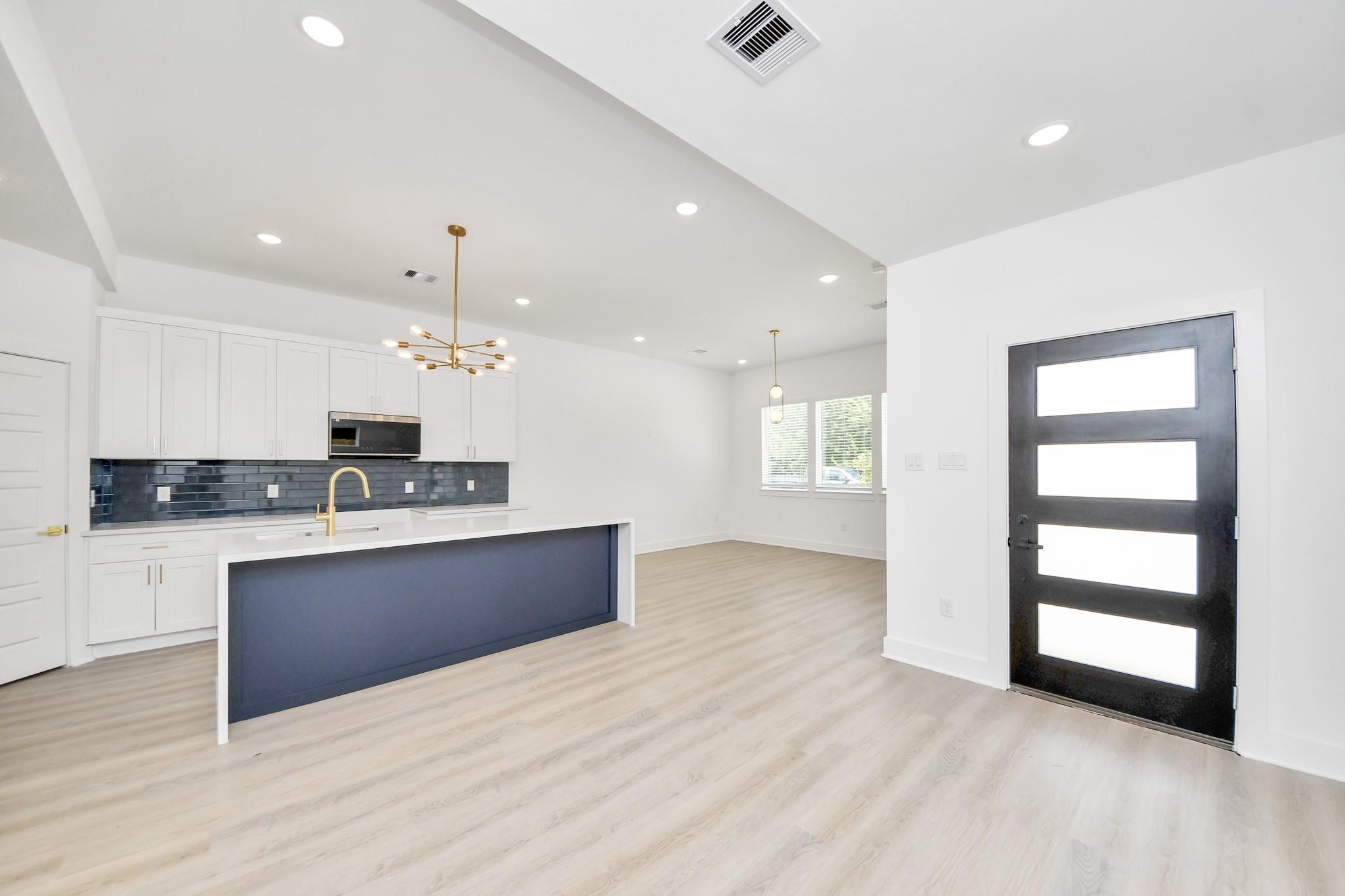 3724 Rebecca Street