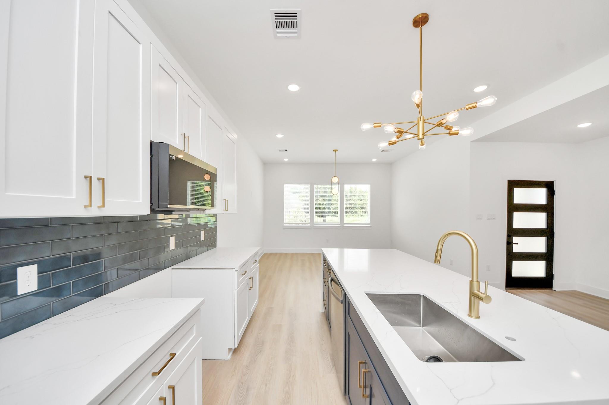 3724 Rebecca Street