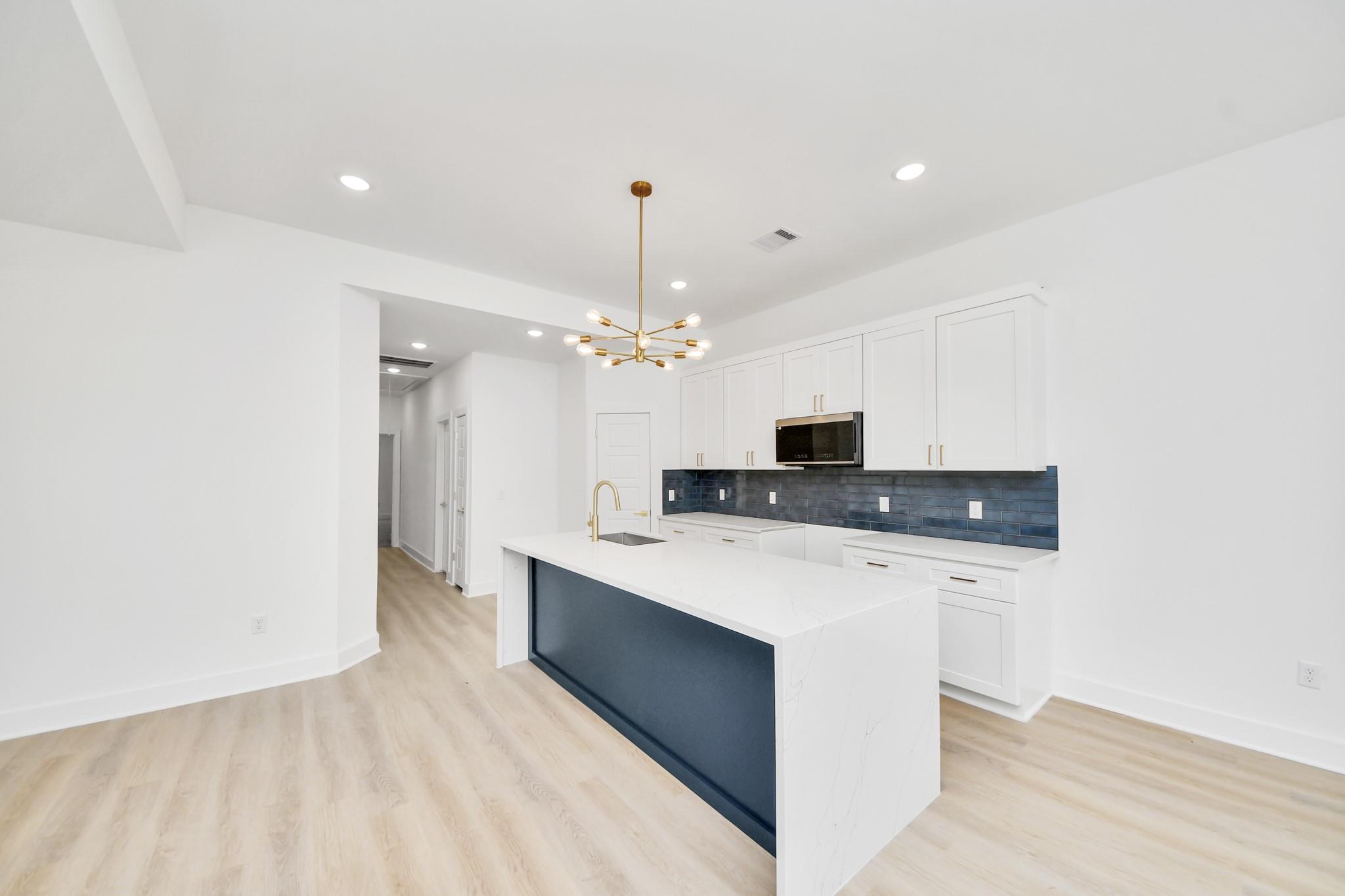 3724 Rebecca Street