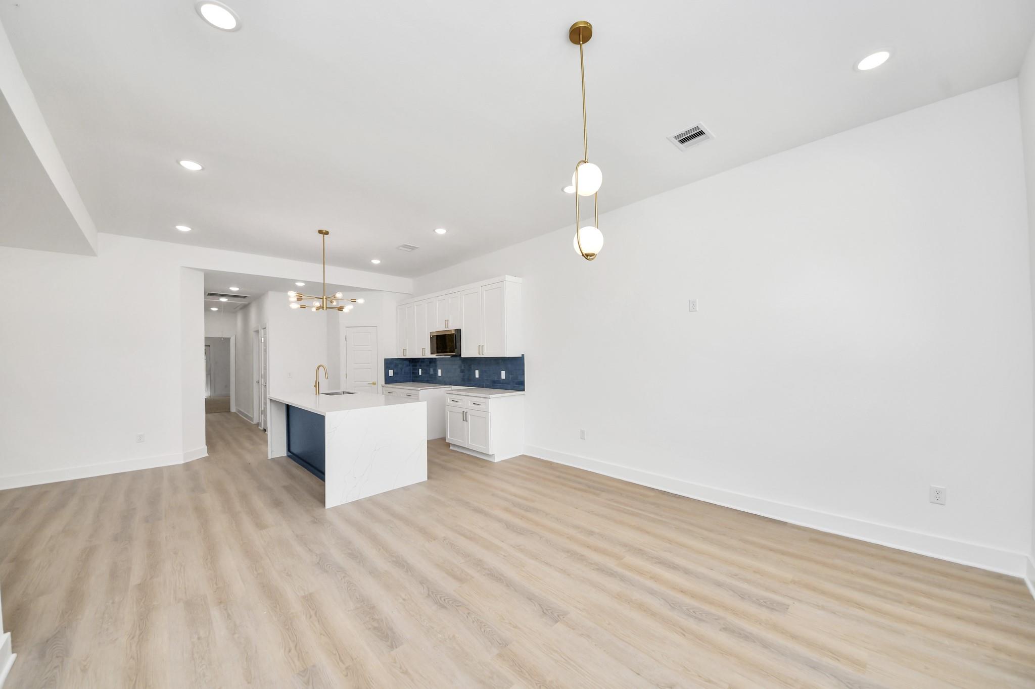 3724 Rebecca Street