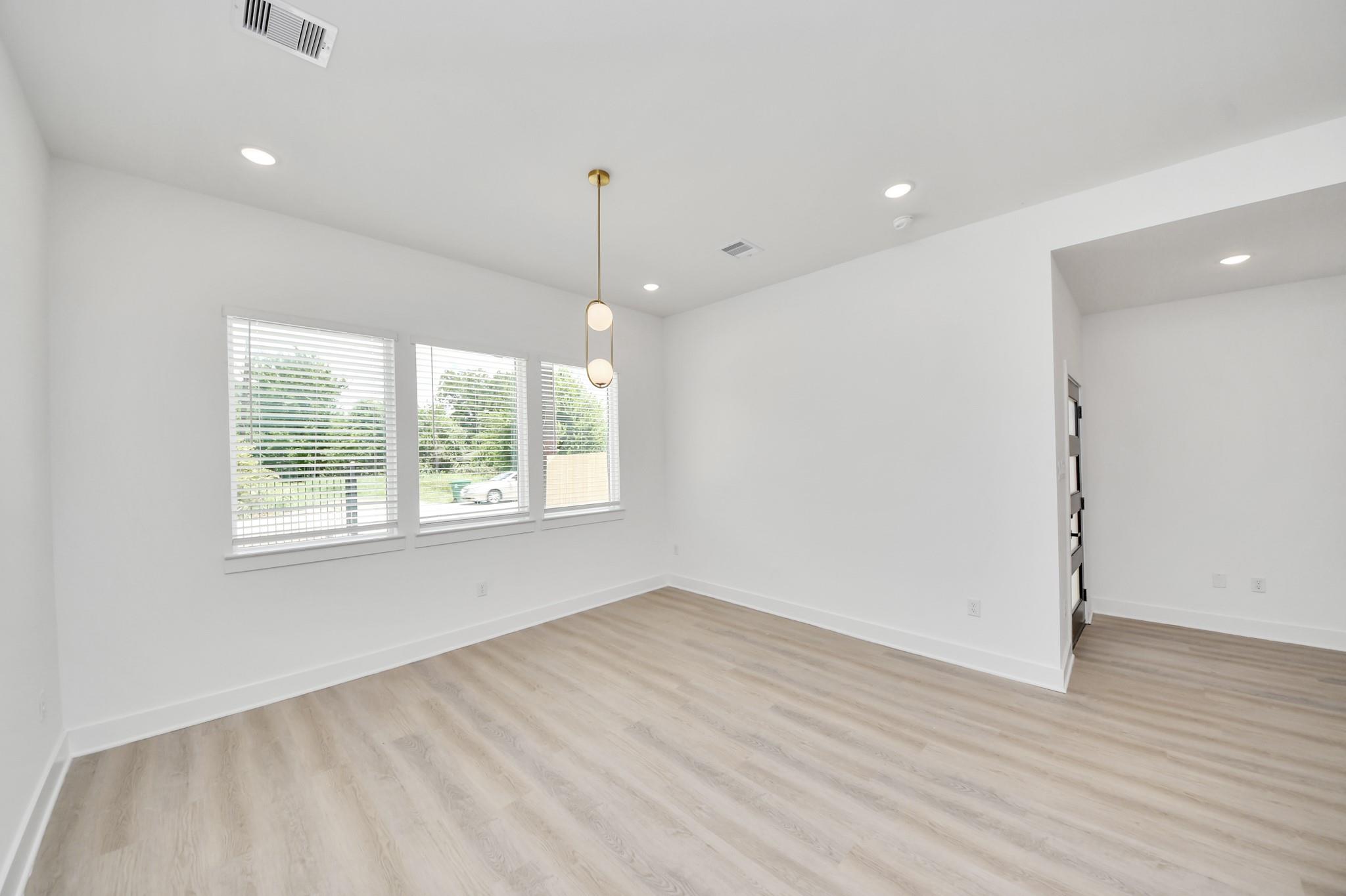 3724 Rebecca Street
