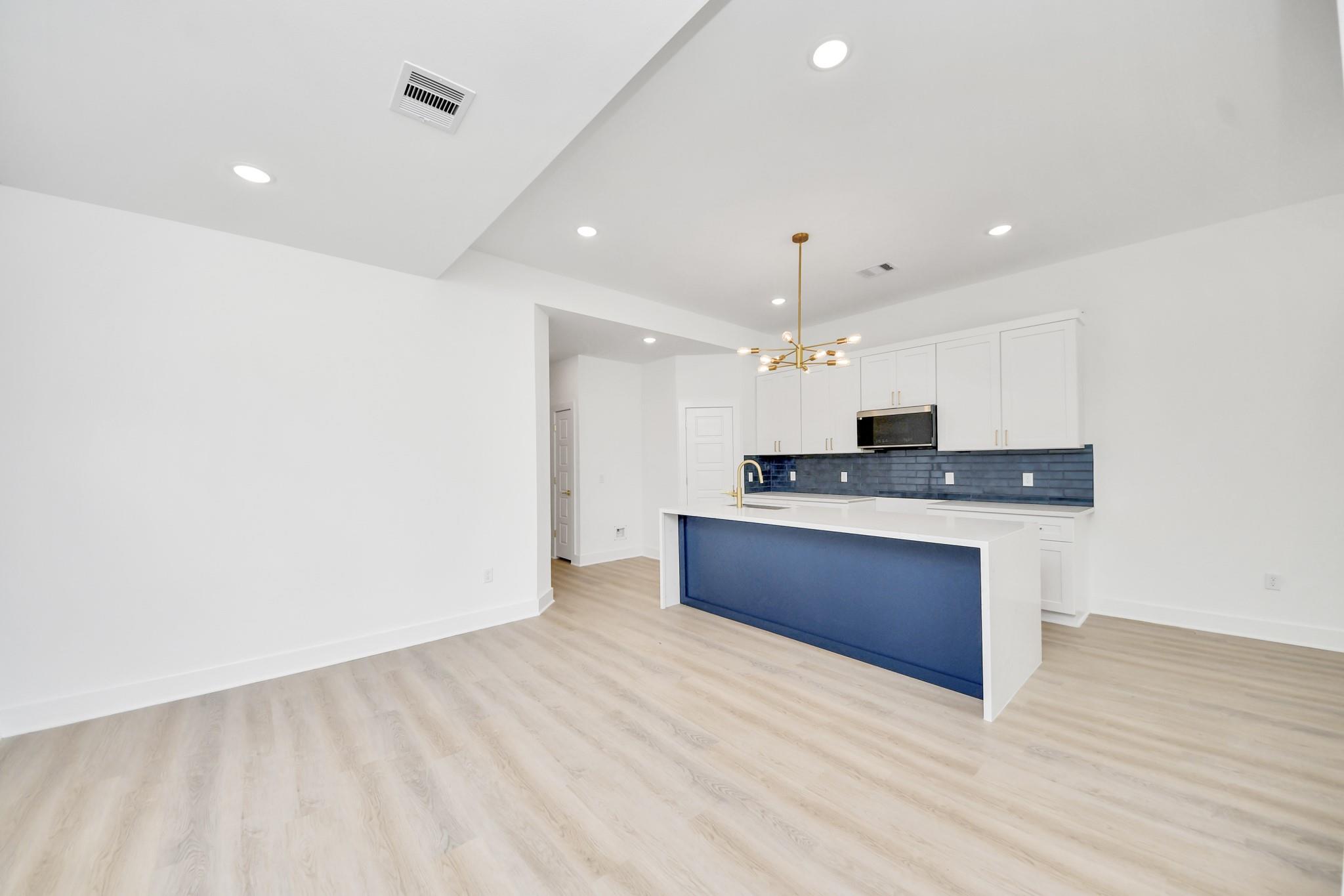 3724 Rebecca Street