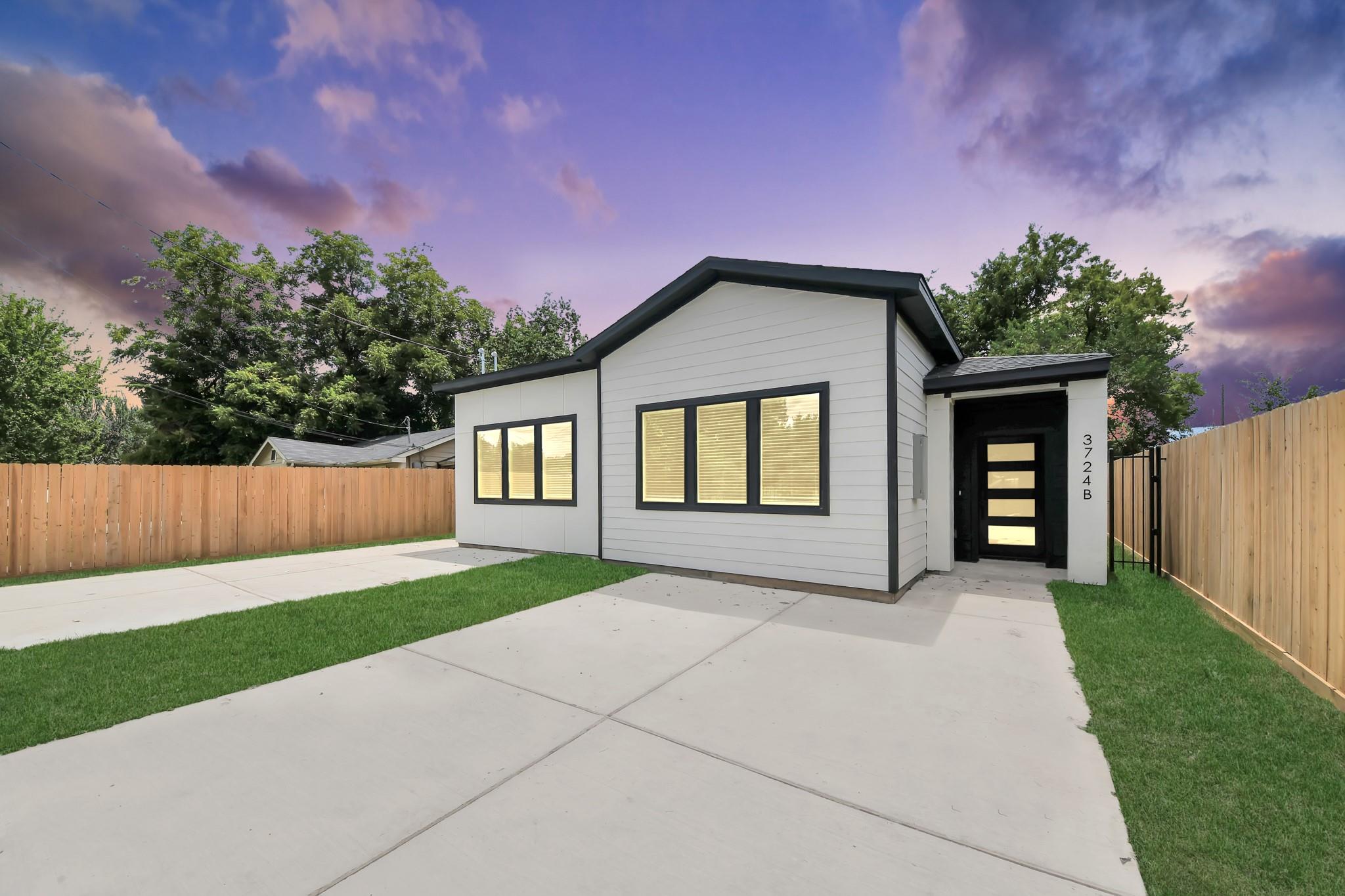 3724 Rebecca Street