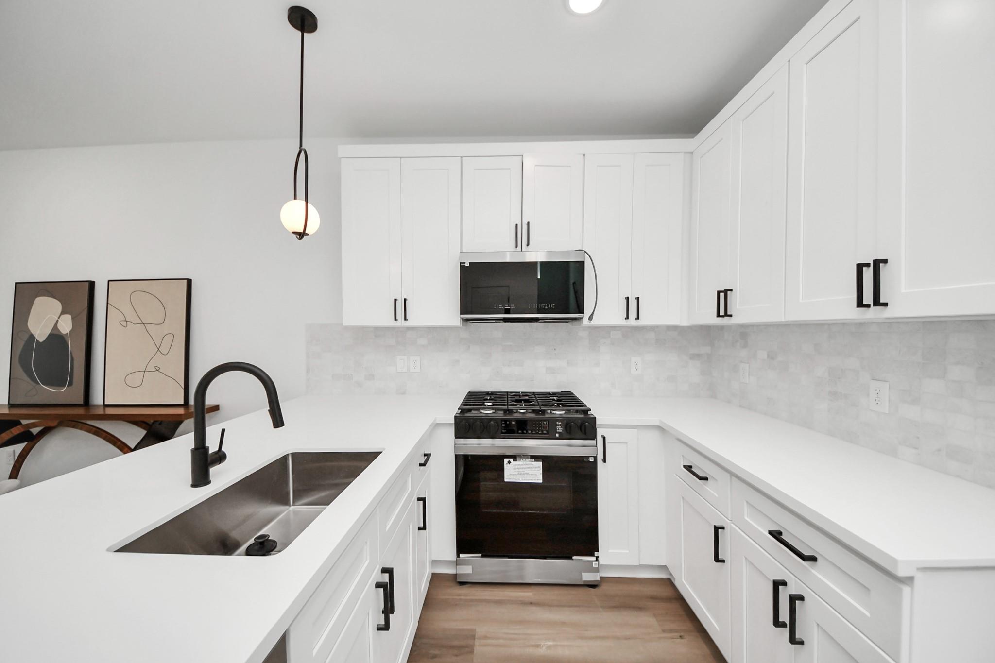 8119 Sterlingshire Street Unit: A/B