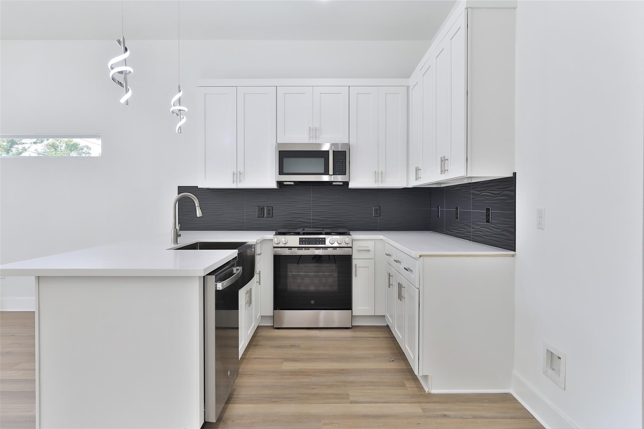 8133 Cabot Street Unit: A/B