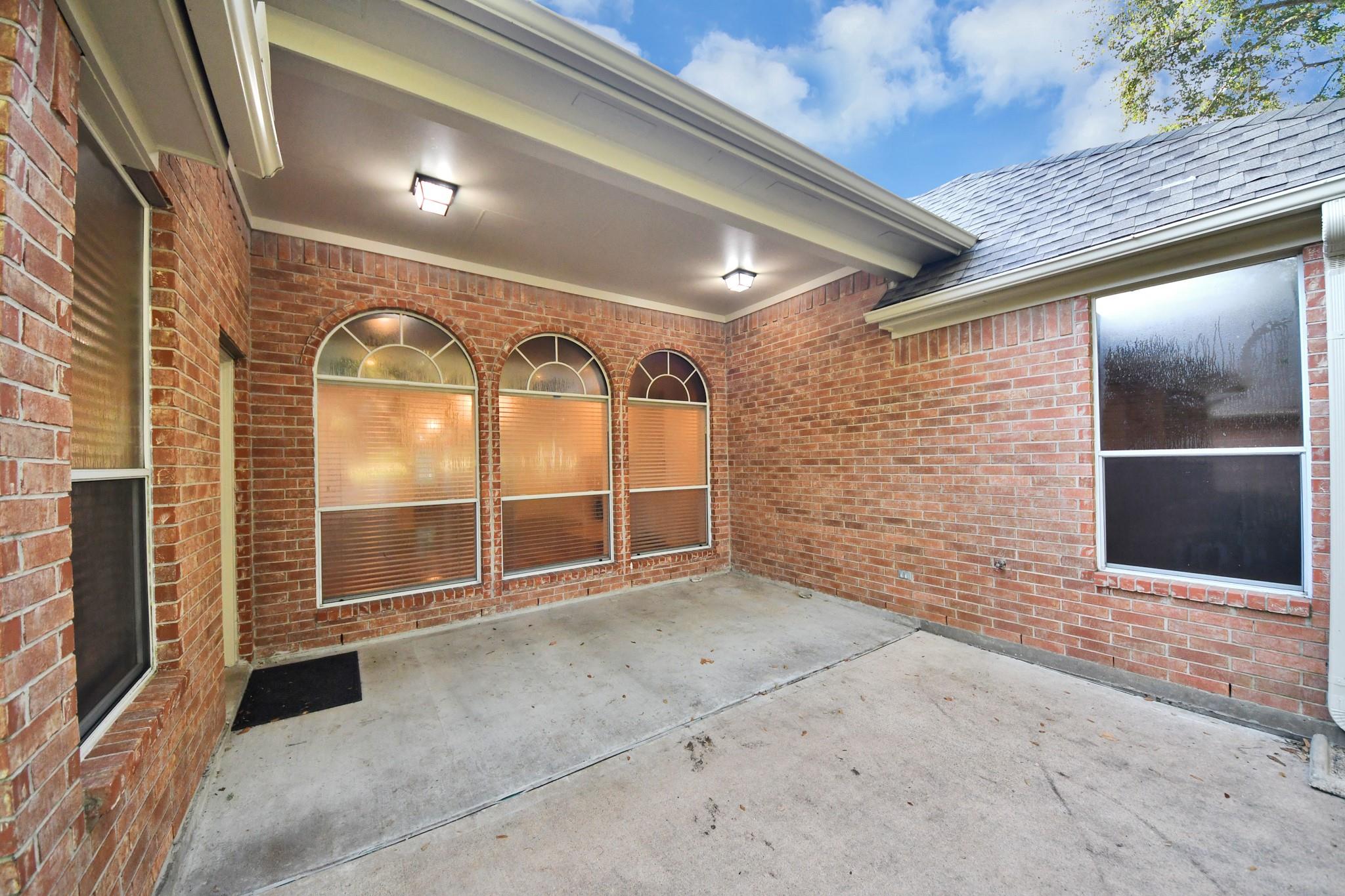 2518 Kittansett Circle
