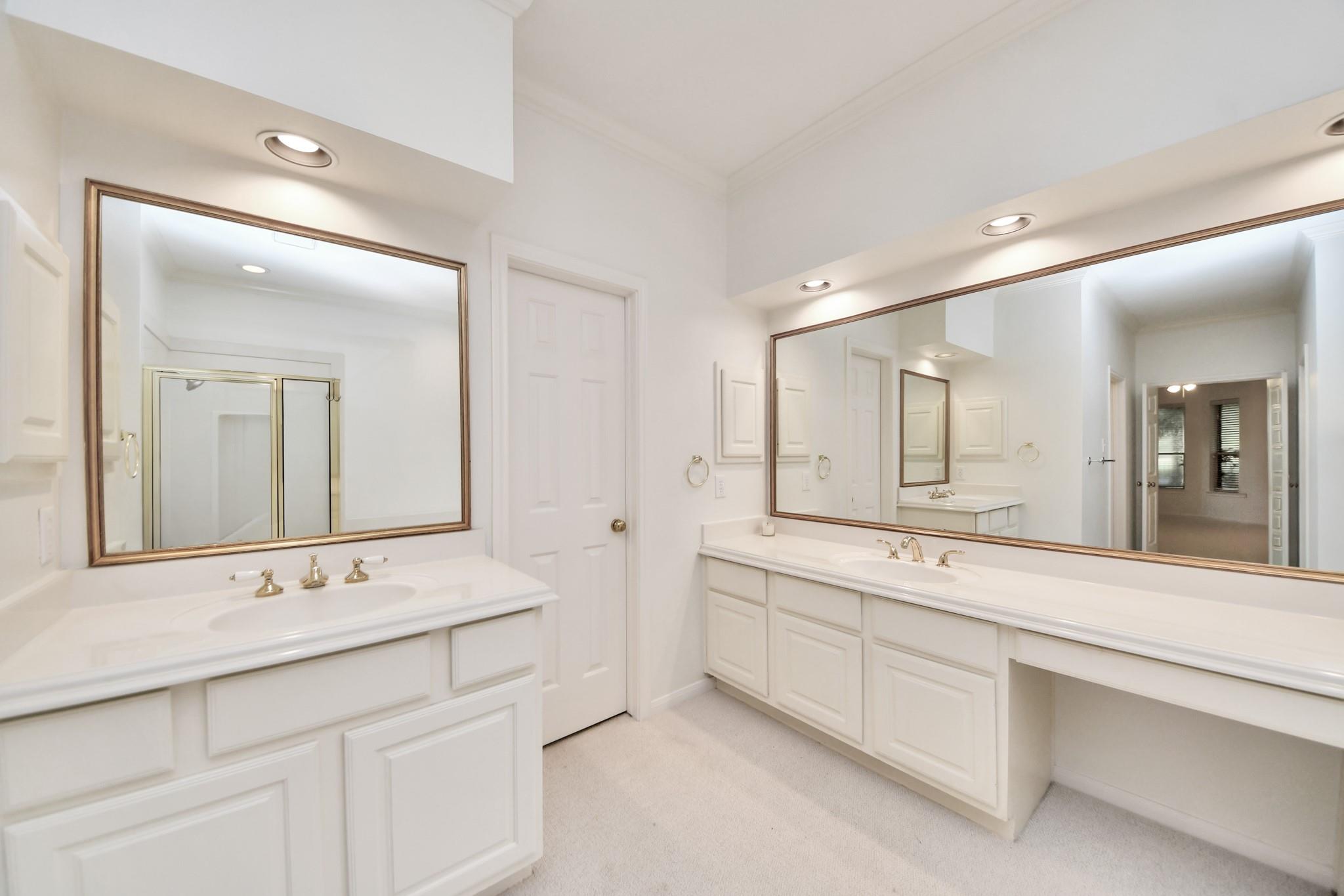 2518 Kittansett Circle