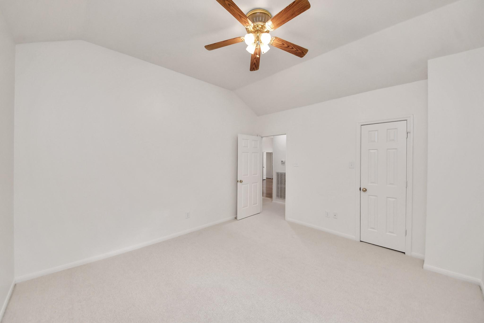 2518 Kittansett Circle