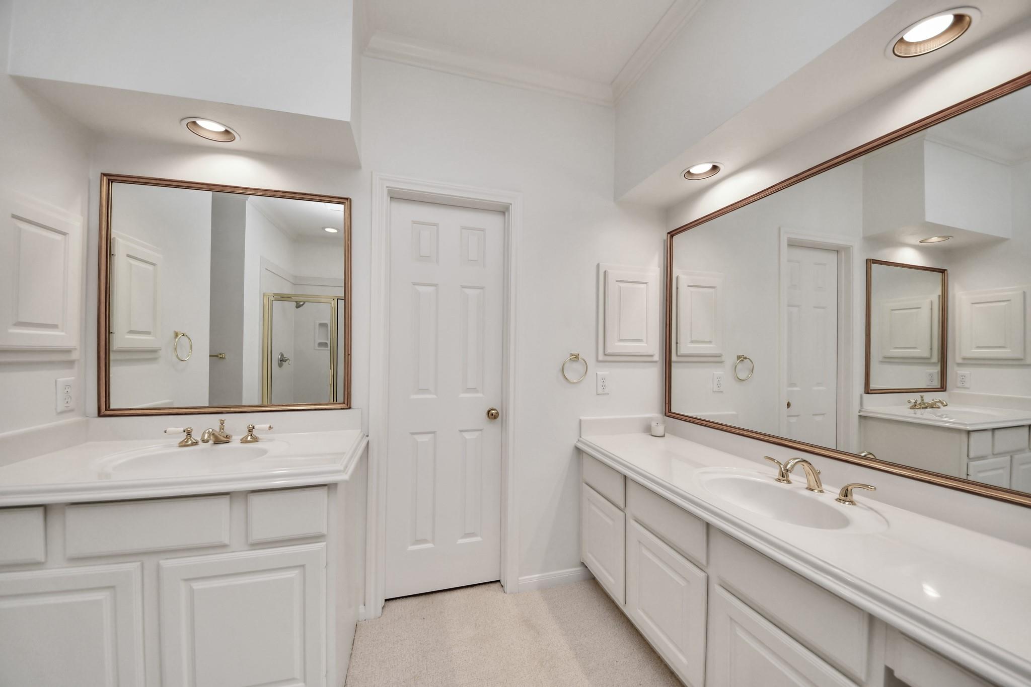 2518 Kittansett Circle