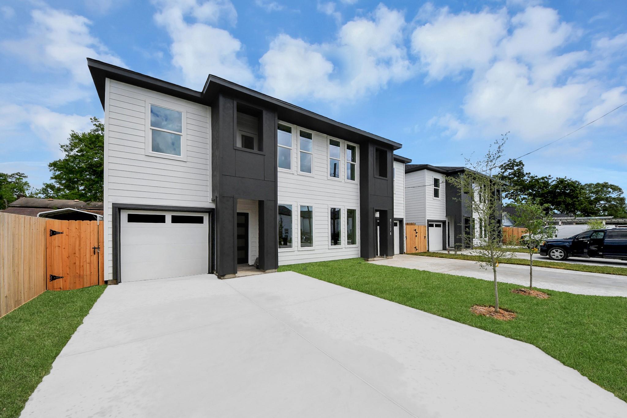 8117 Sterlingshire Street Unit: A/B