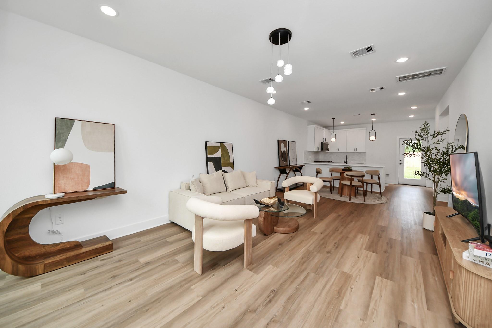 8117 Sterlingshire Street Unit: A/B