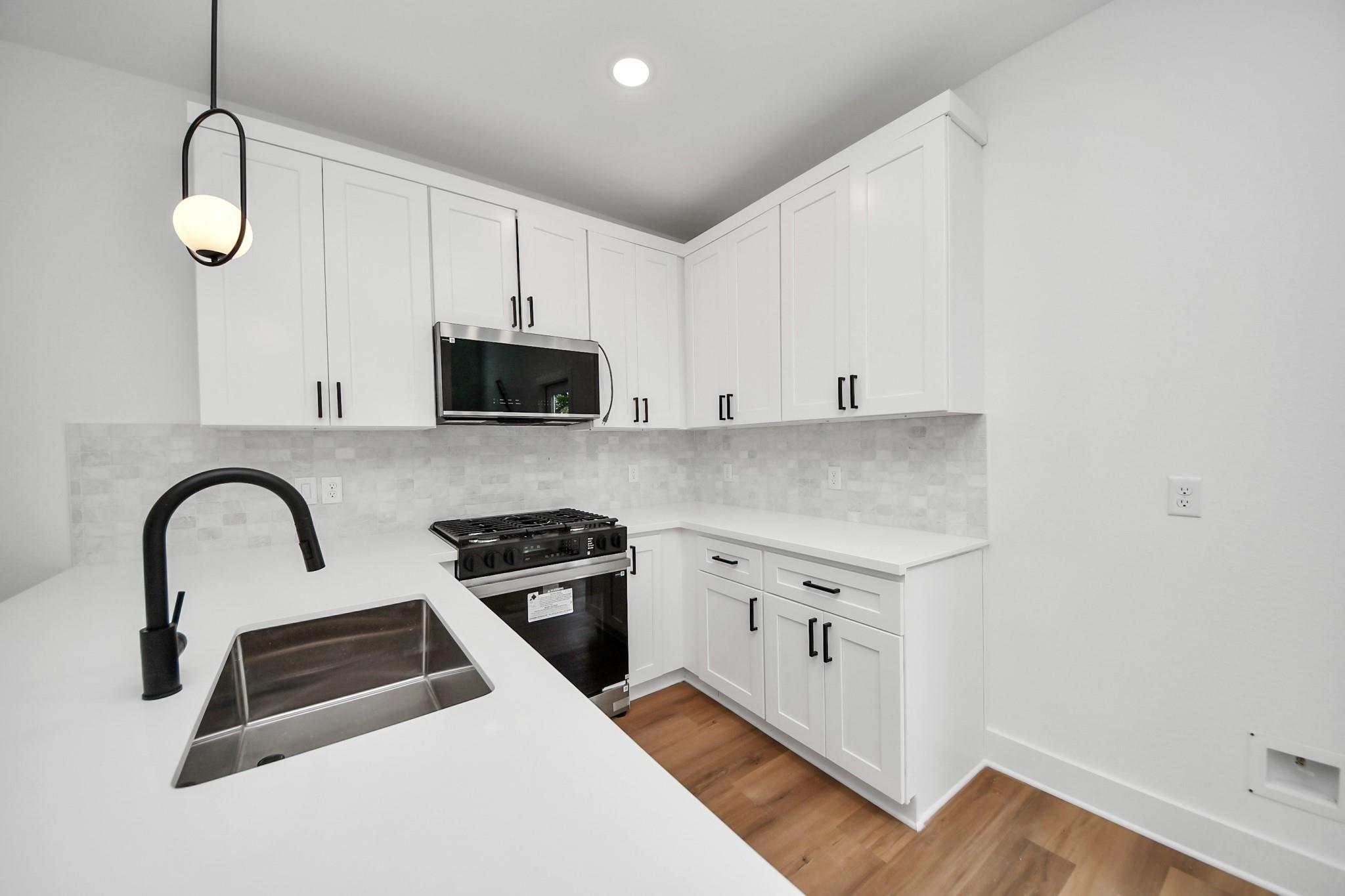 8117 Sterlingshire Street Unit: A/B