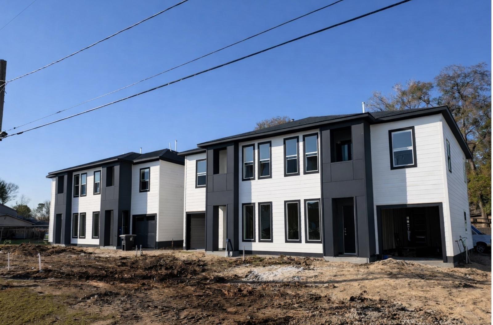 8117 Sterlingshire Street Unit: A/B