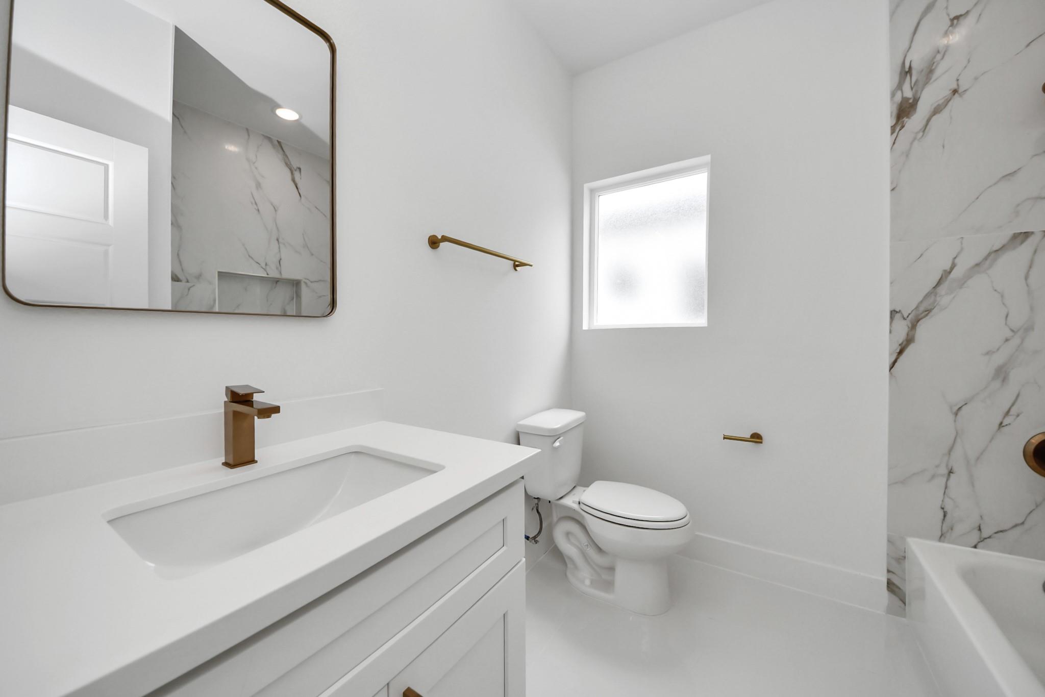 8117 Sterlingshire Street Unit: A/B