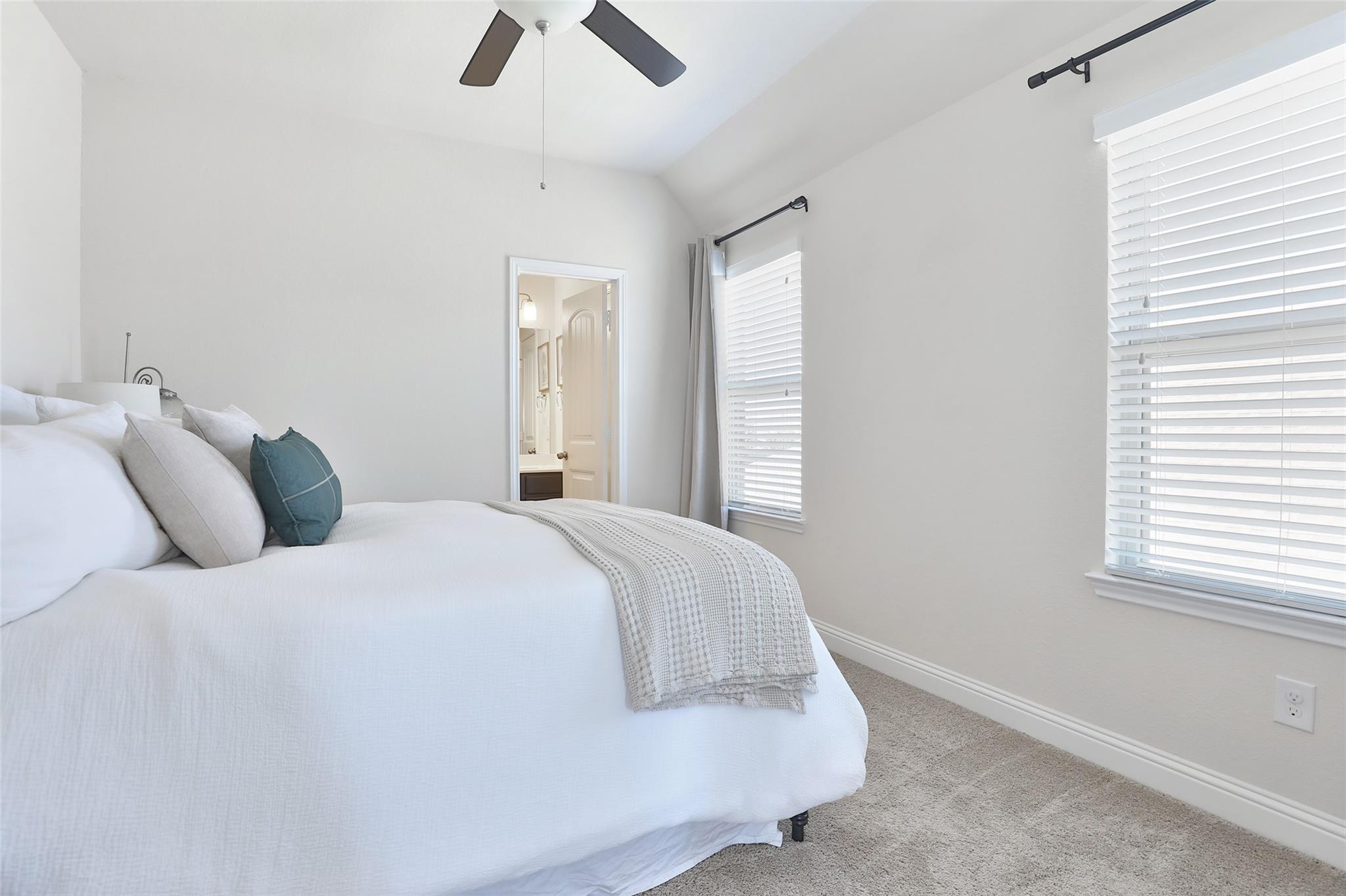 2215 Tonkawa Trail