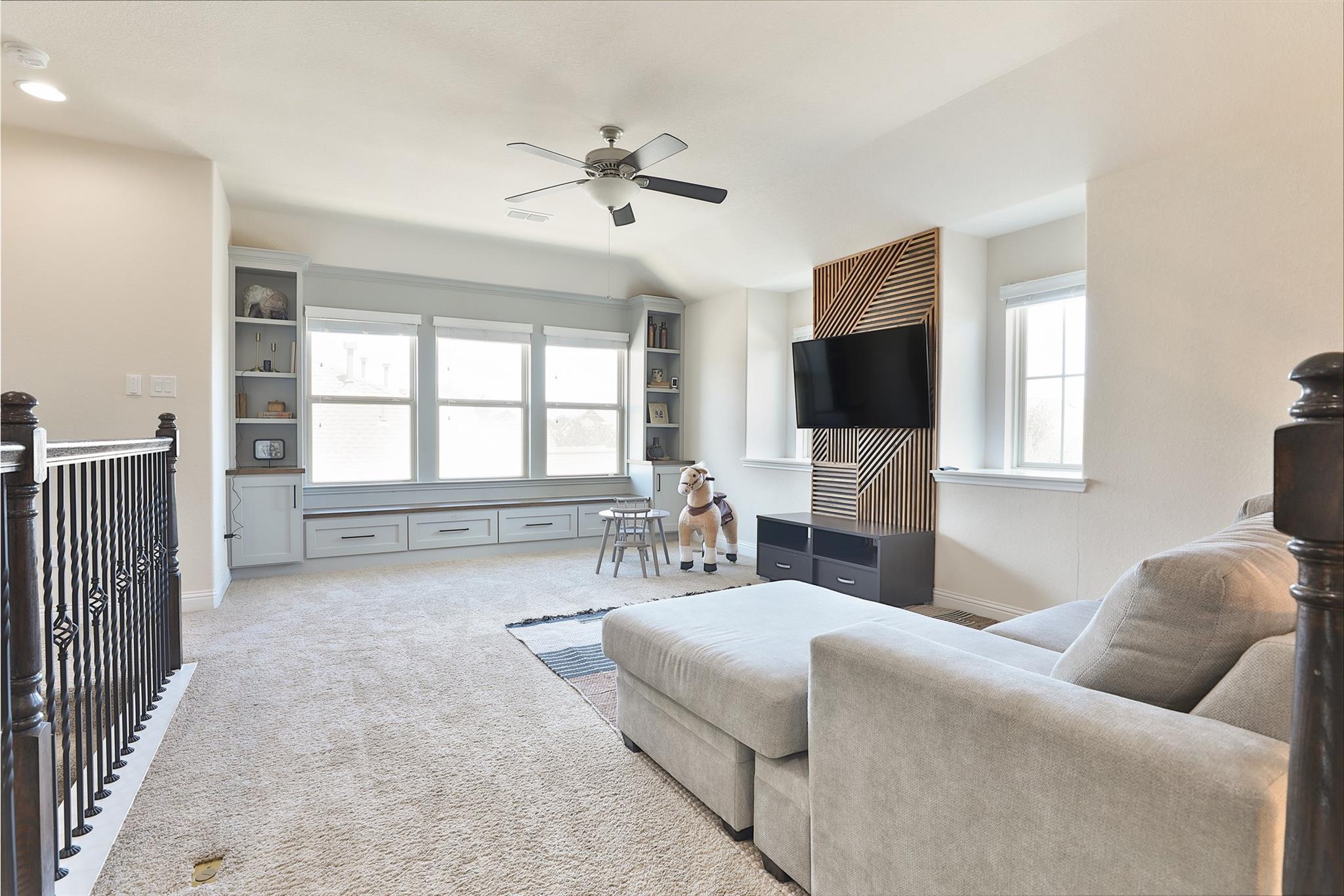 2215 Tonkawa Trail