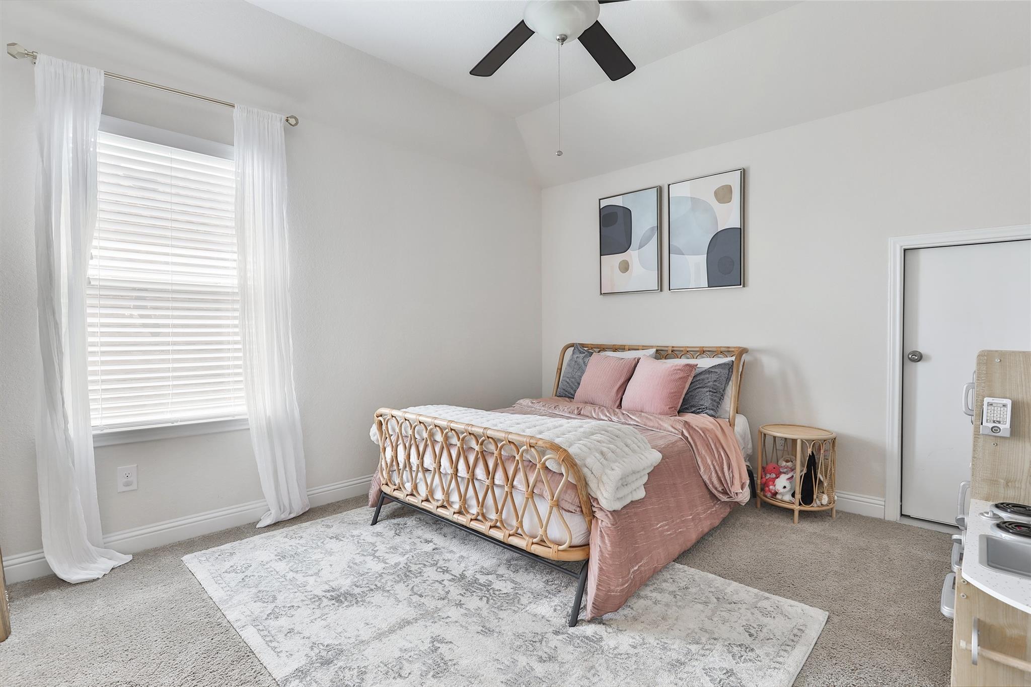 2215 Tonkawa Trail