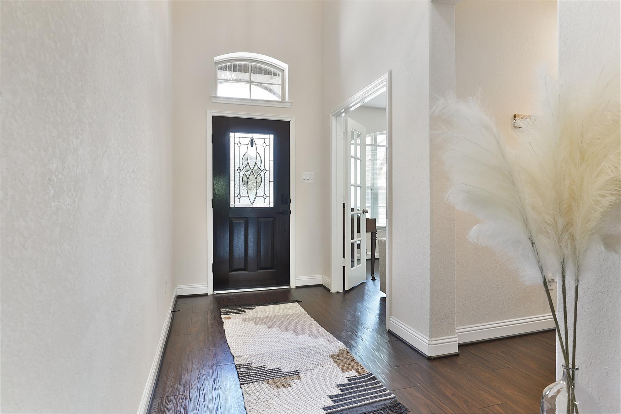 2215 Tonkawa Trail