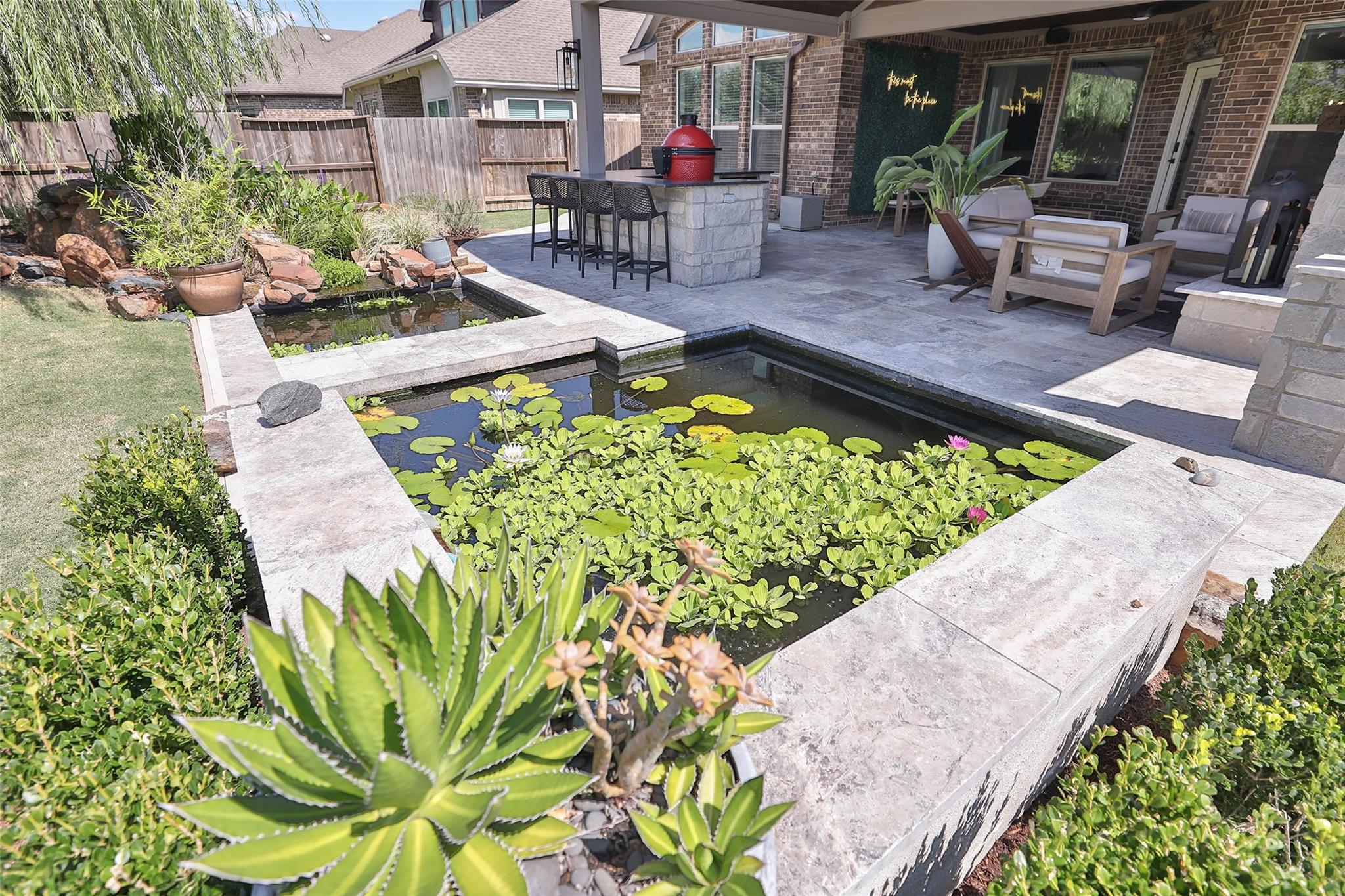 2215 Tonkawa Trail