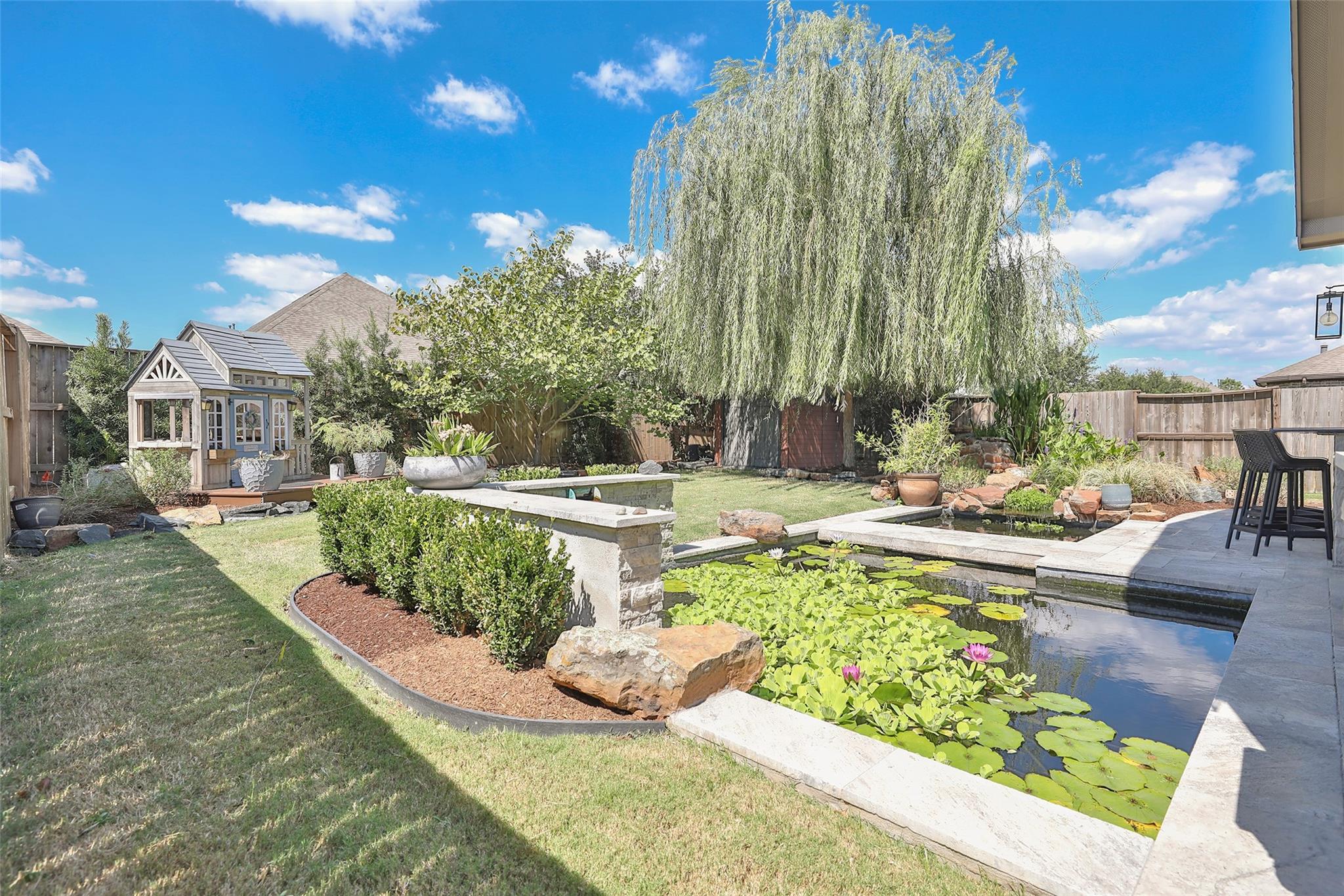 2215 Tonkawa Trail