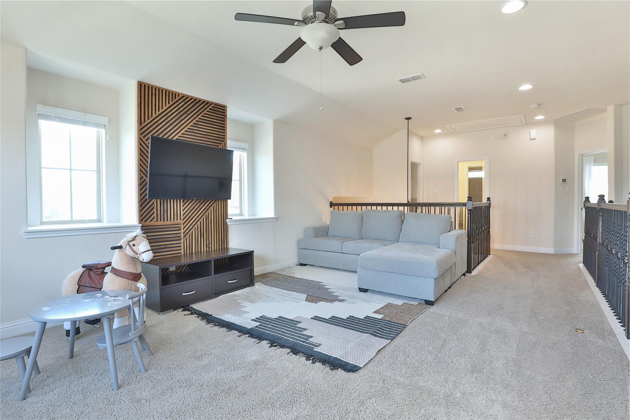 2215 Tonkawa Trail