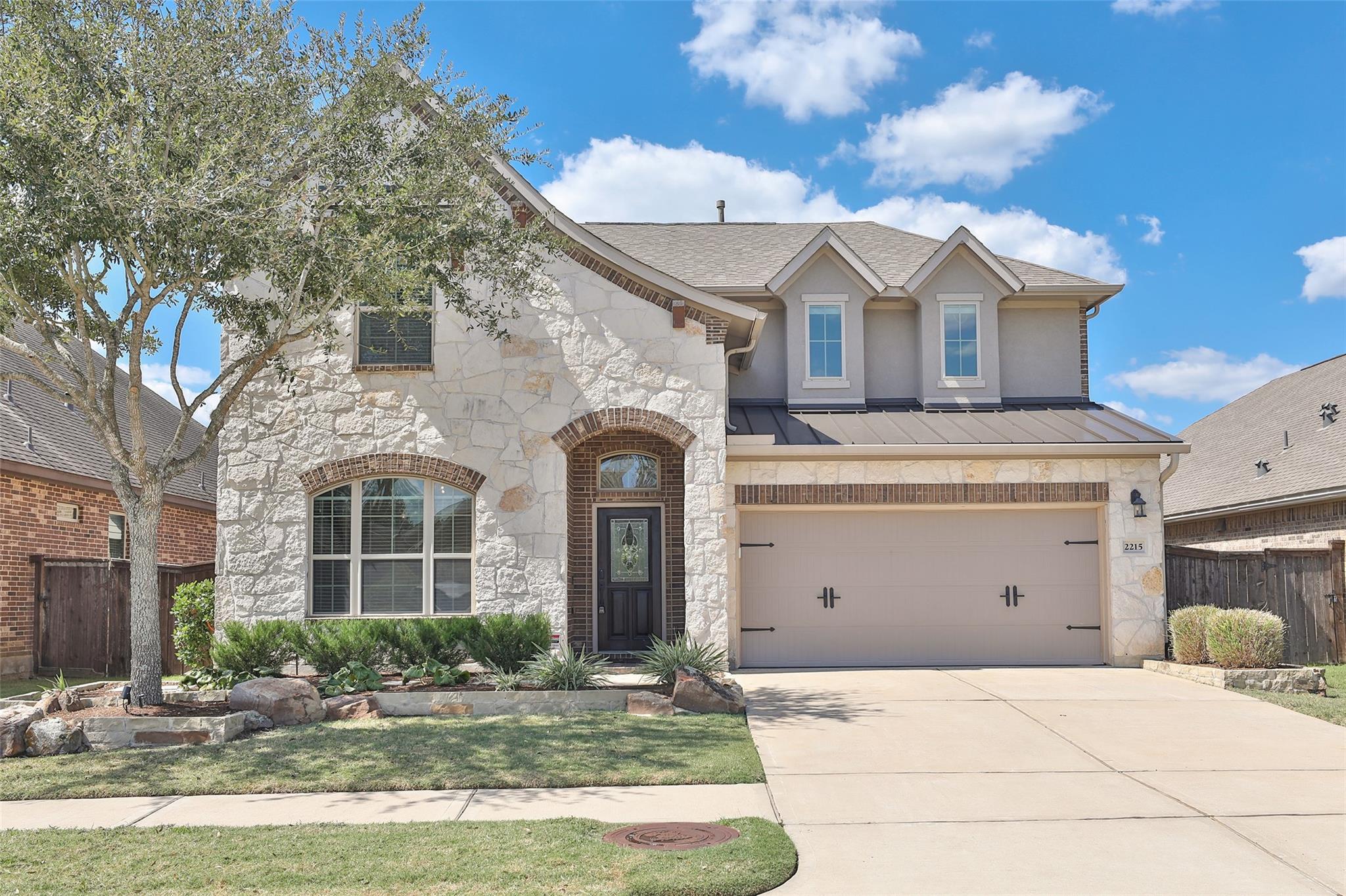 2215 Tonkawa Trail